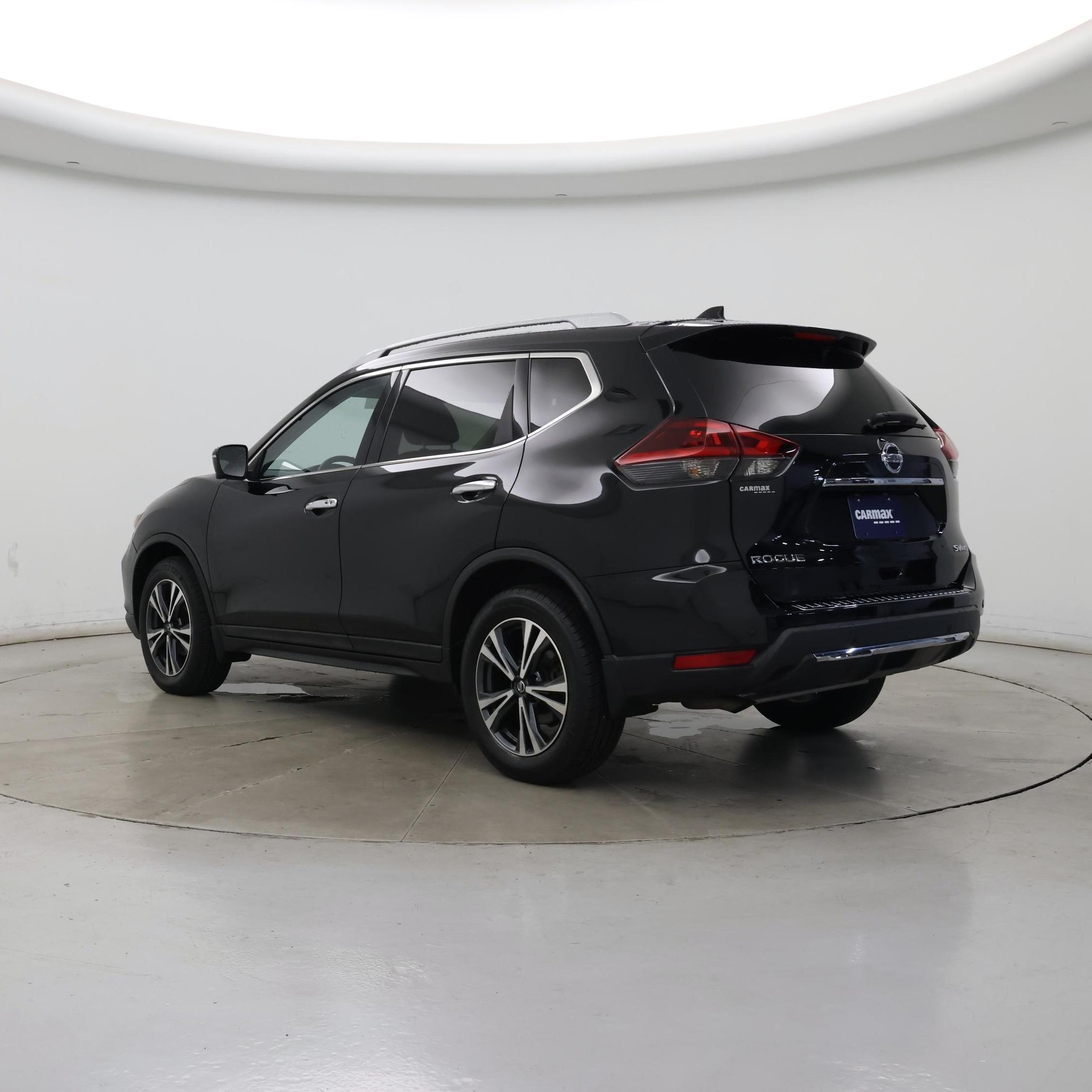 Thumbnail: 2019 Nissan Rogue - 2