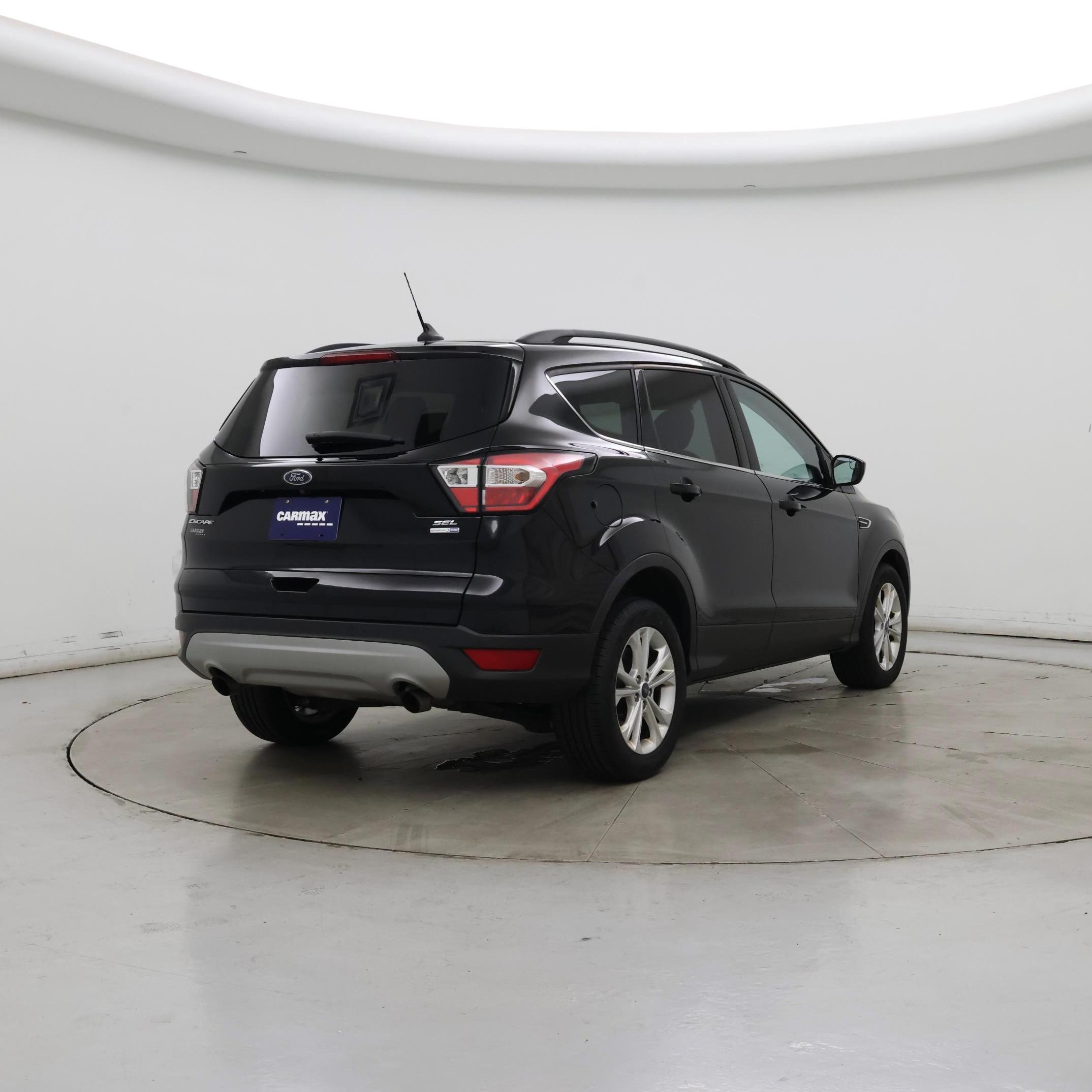 Thumbnail: 2018 Ford Escape - 8