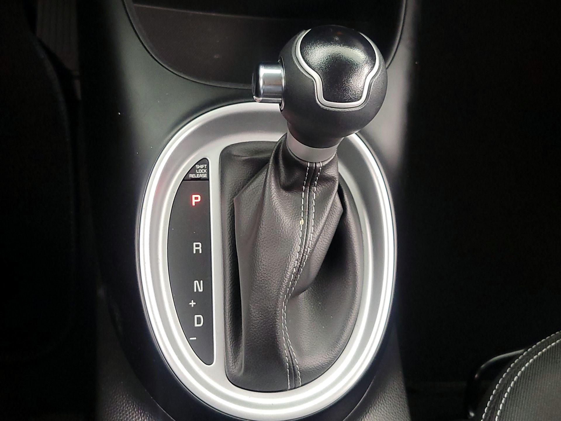 Thumbnail: 2017 Kia Soul - 17