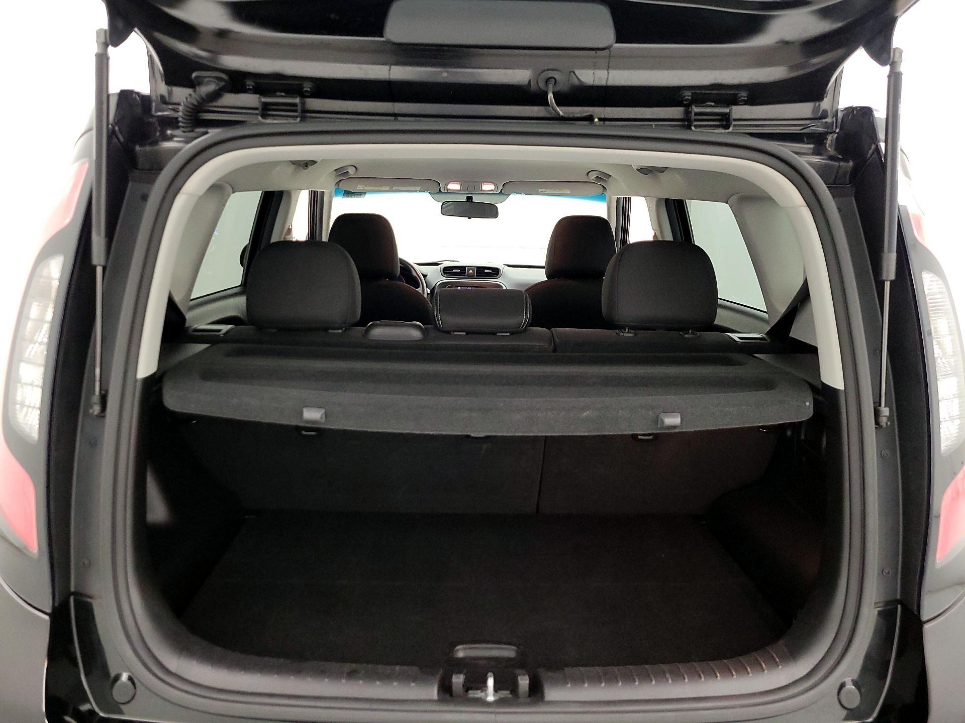 Thumbnail: 2017 Kia Soul - 20