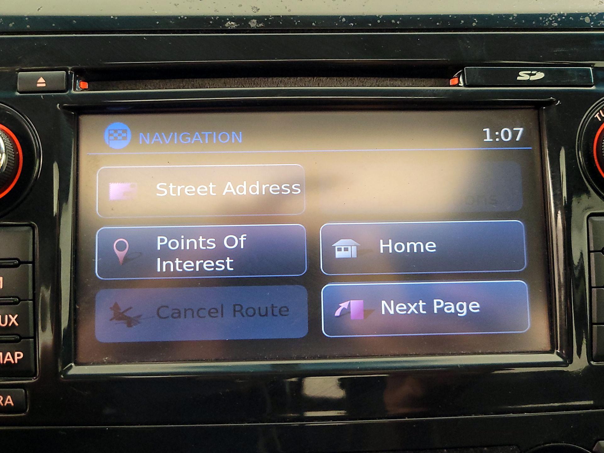 Thumbnail: 2015 Nissan Altima - 14