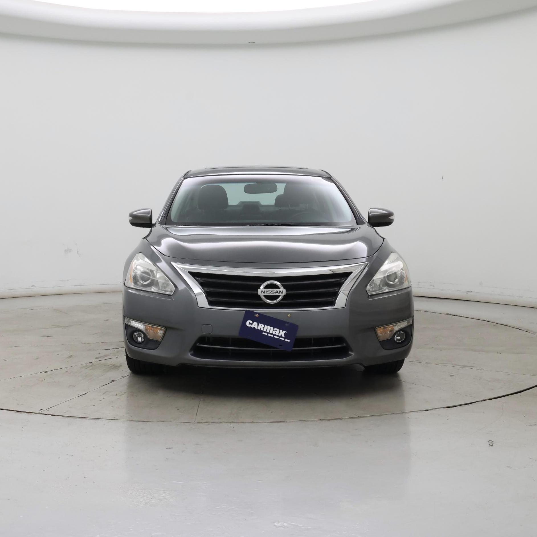Thumbnail: 2015 Nissan Altima - 5