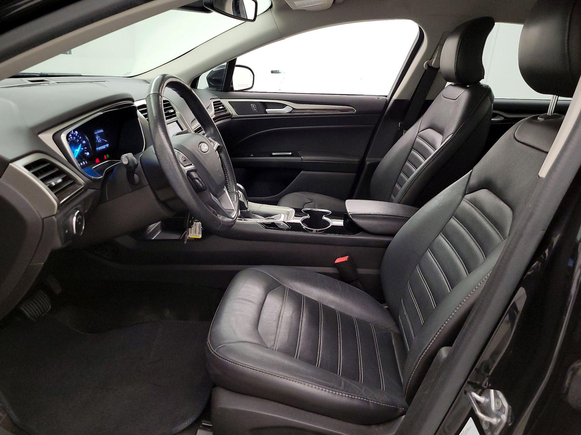 Thumbnail: 2015 Ford Fusion - 11