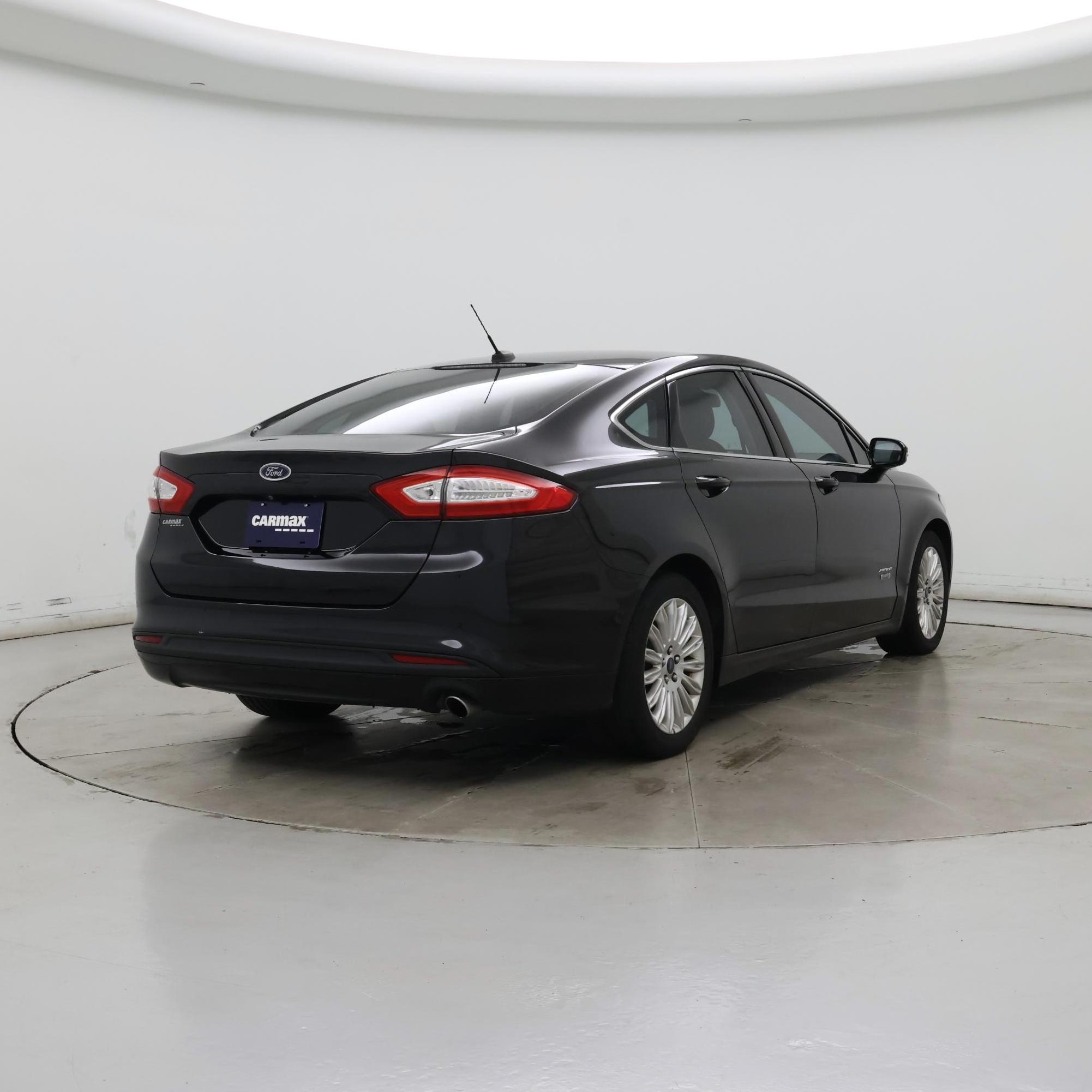 Thumbnail: 2015 Ford Fusion - 8