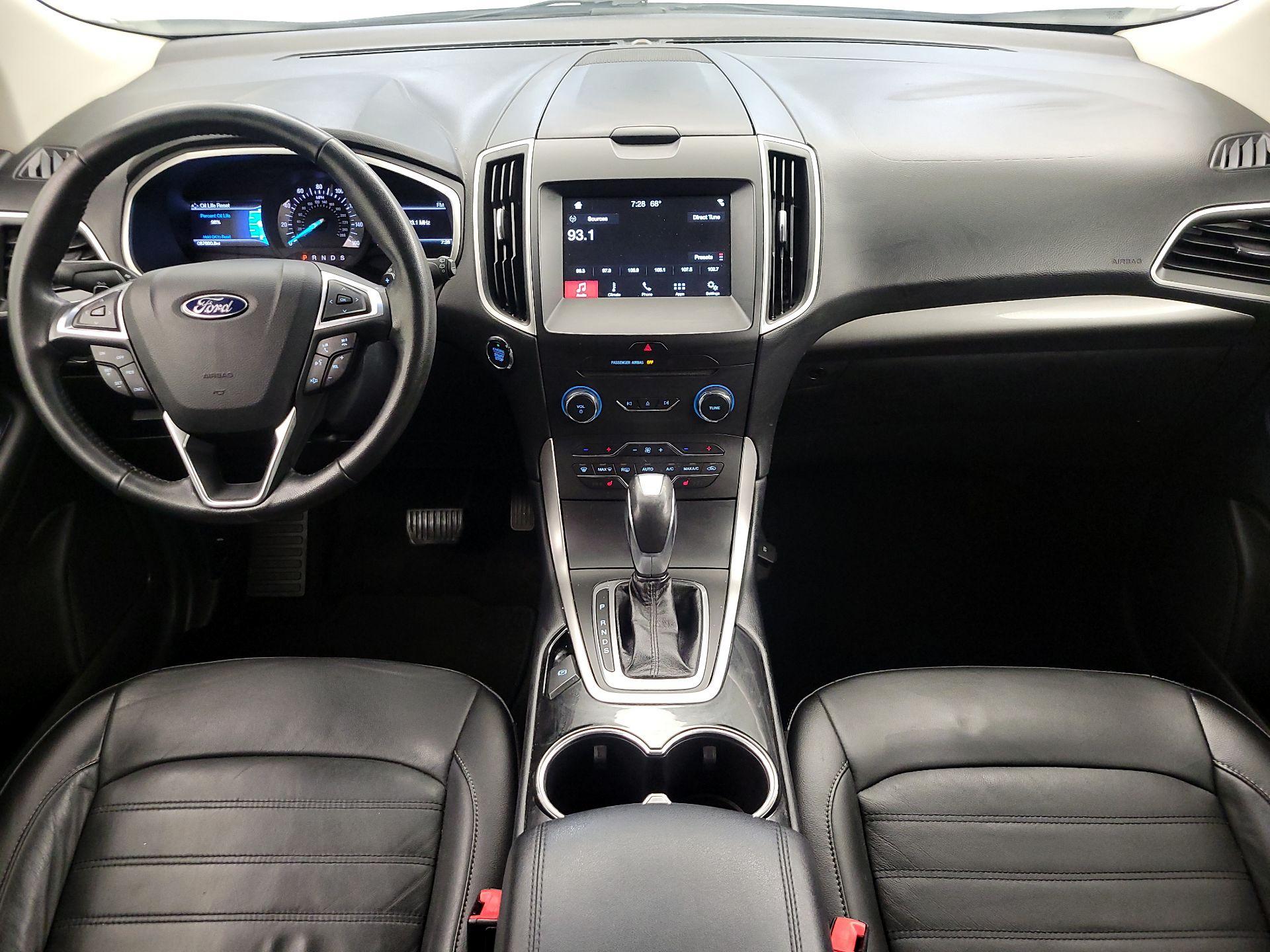 Thumbnail: 2017 Ford Edge - 9