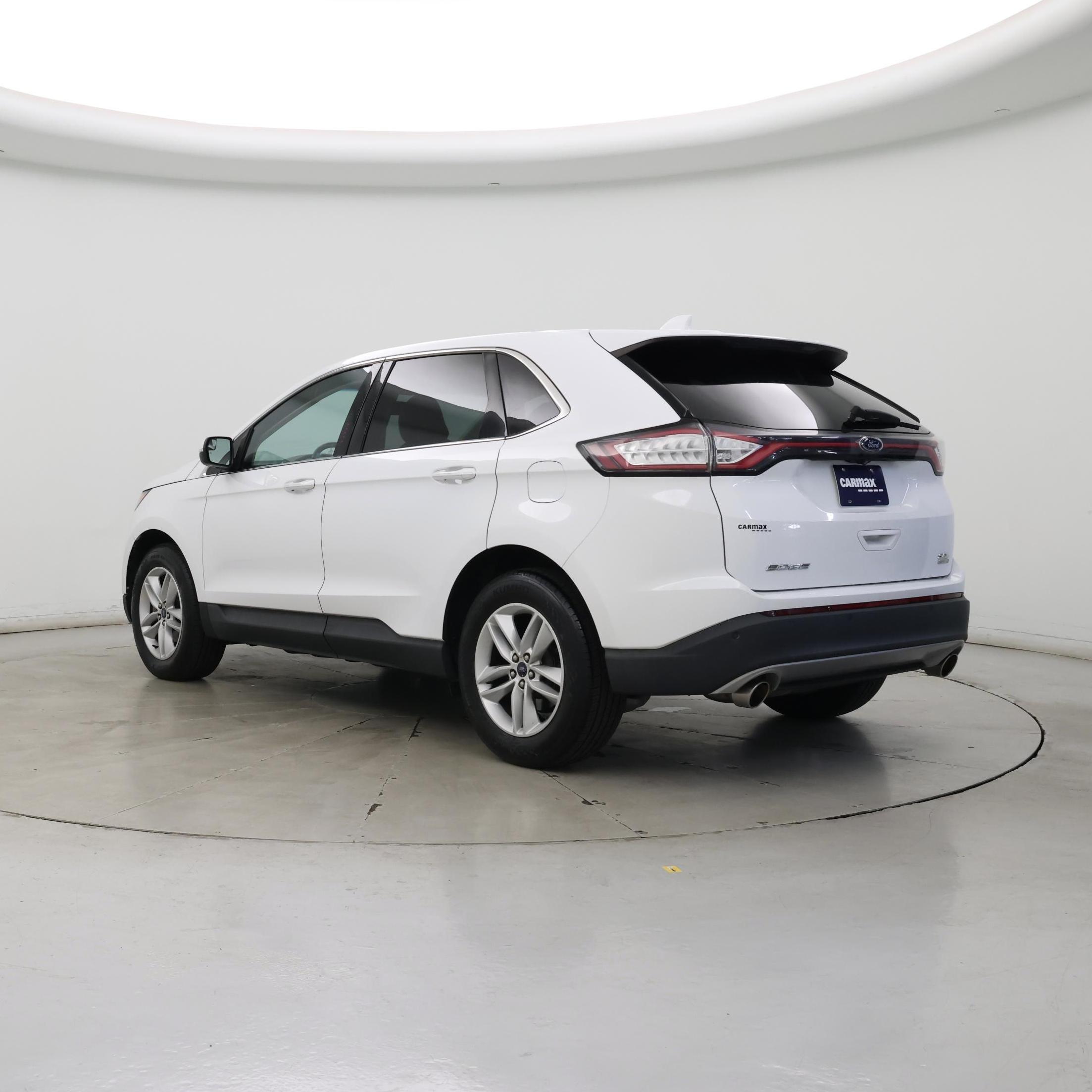 Thumbnail: 2017 Ford Edge - 2