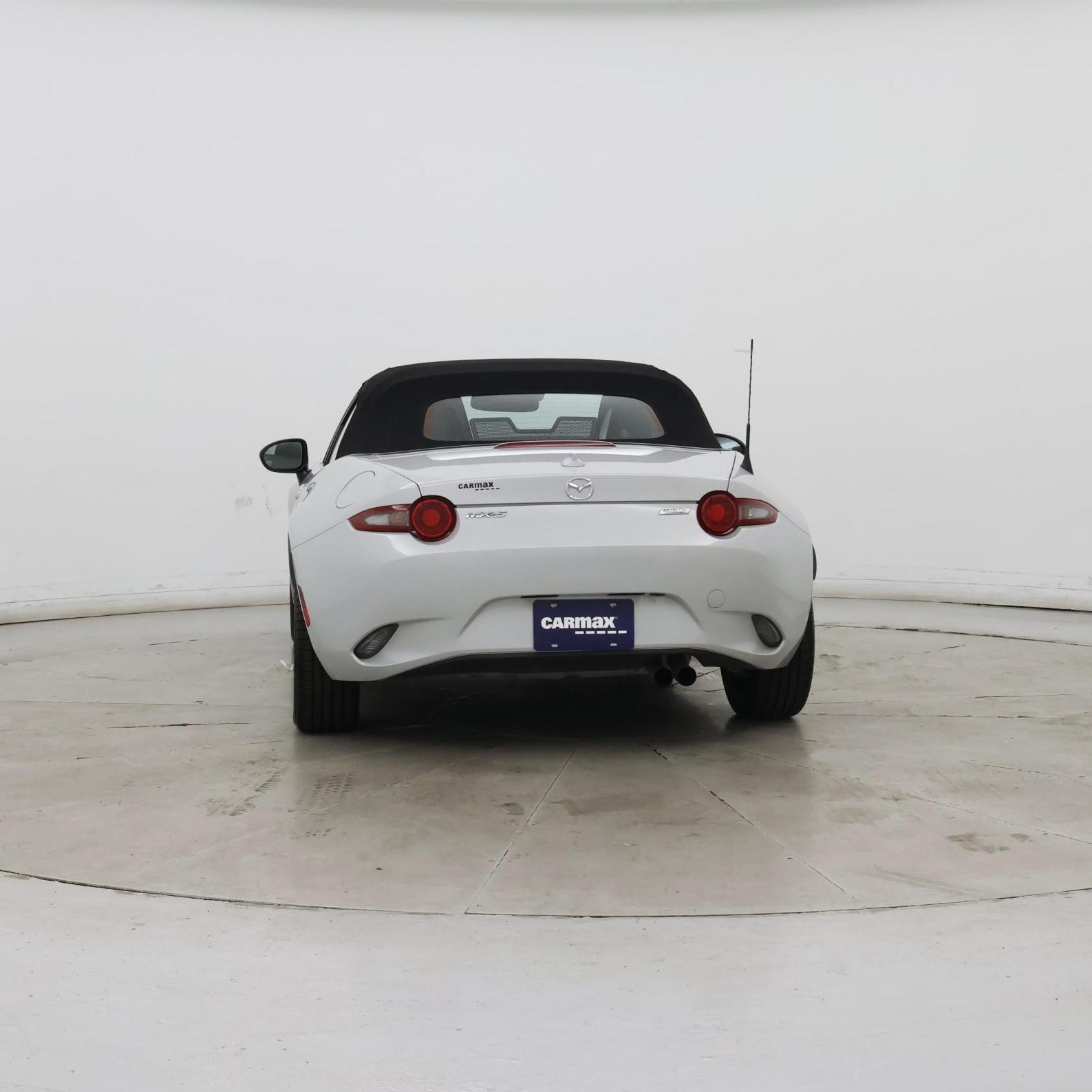 Thumbnail: 2016 Mazda MX-5 Miata - 6