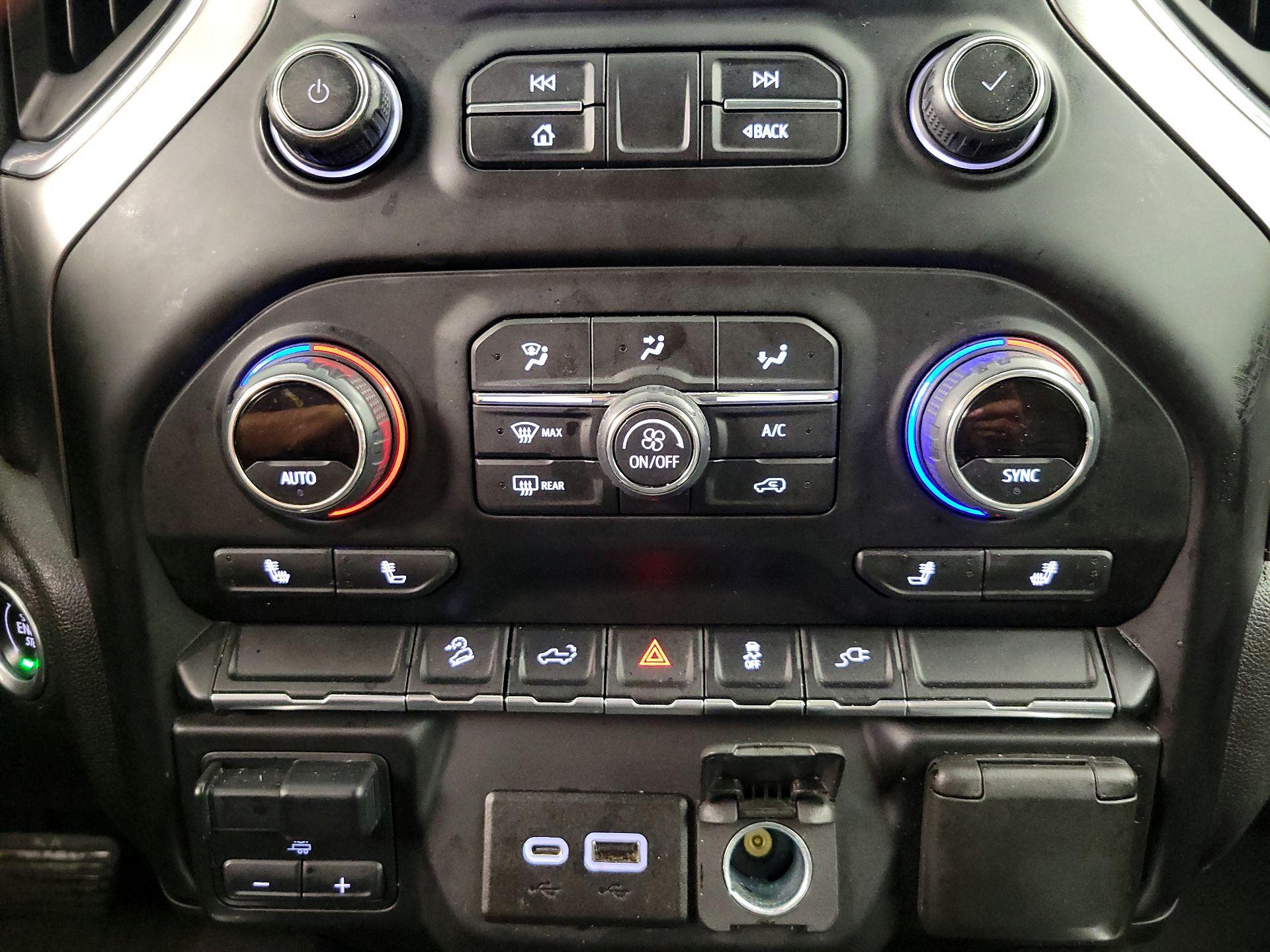 Thumbnail: 2022 Chevrolet Silverado 1500 - 16