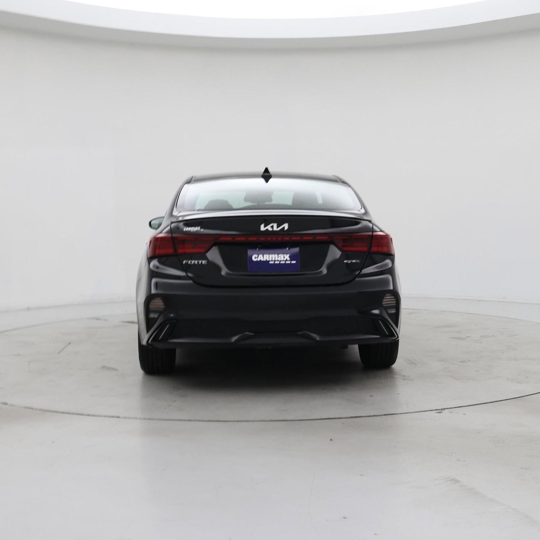 Thumbnail: 2022 Kia Forte - 6