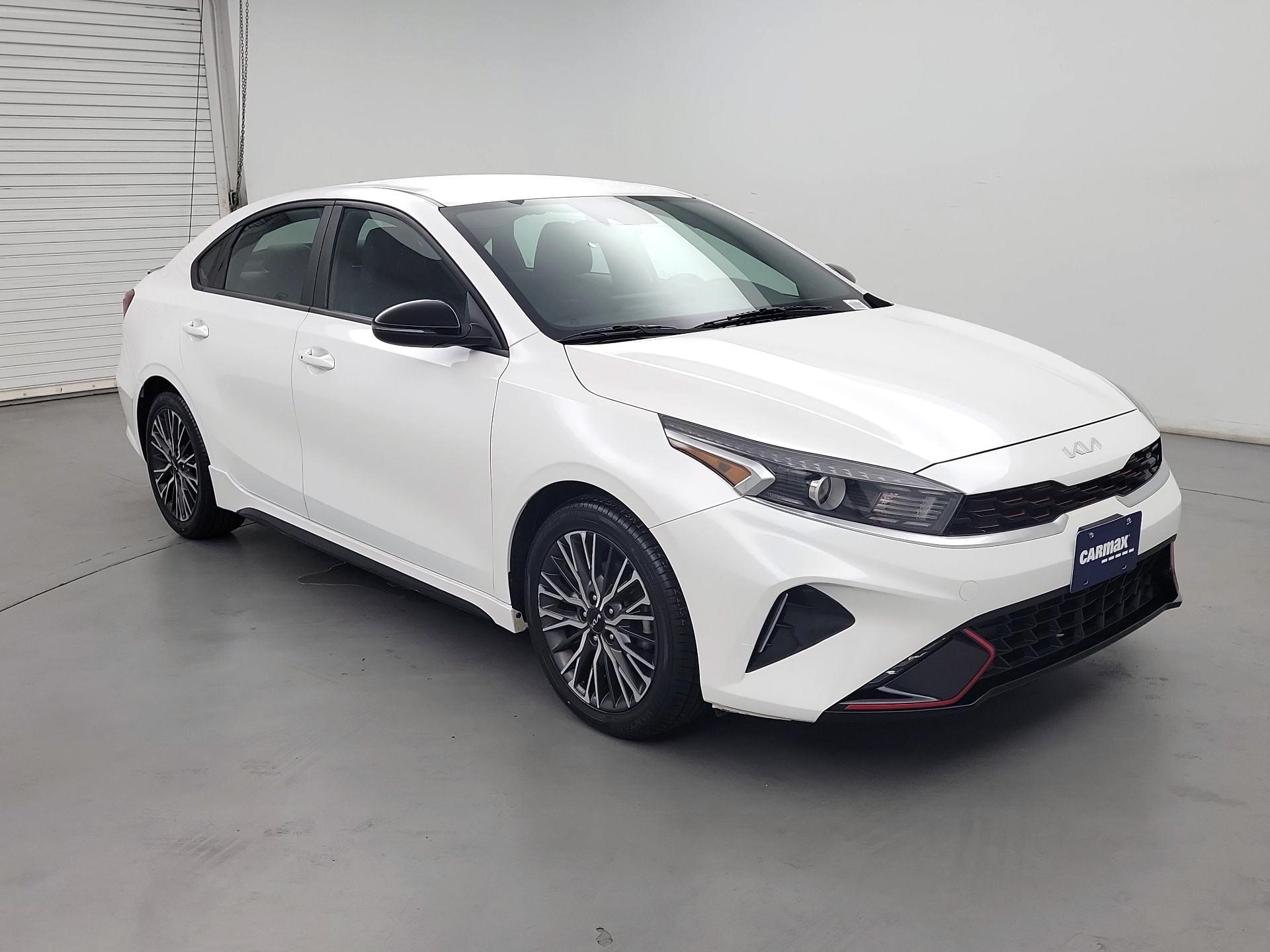 Thumbnail: 2022 Kia Forte - 1