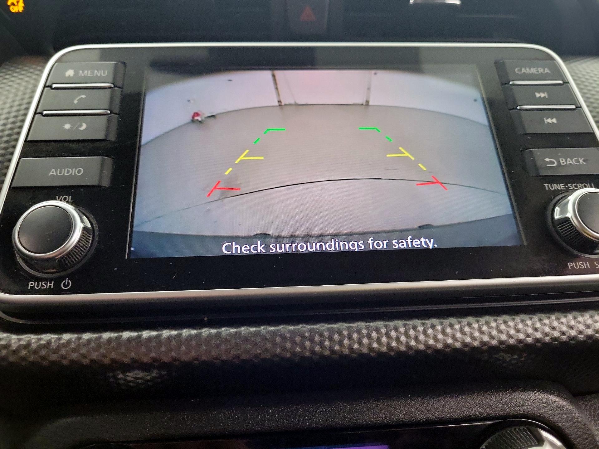 Thumbnail: 2020 Nissan Kicks - 14