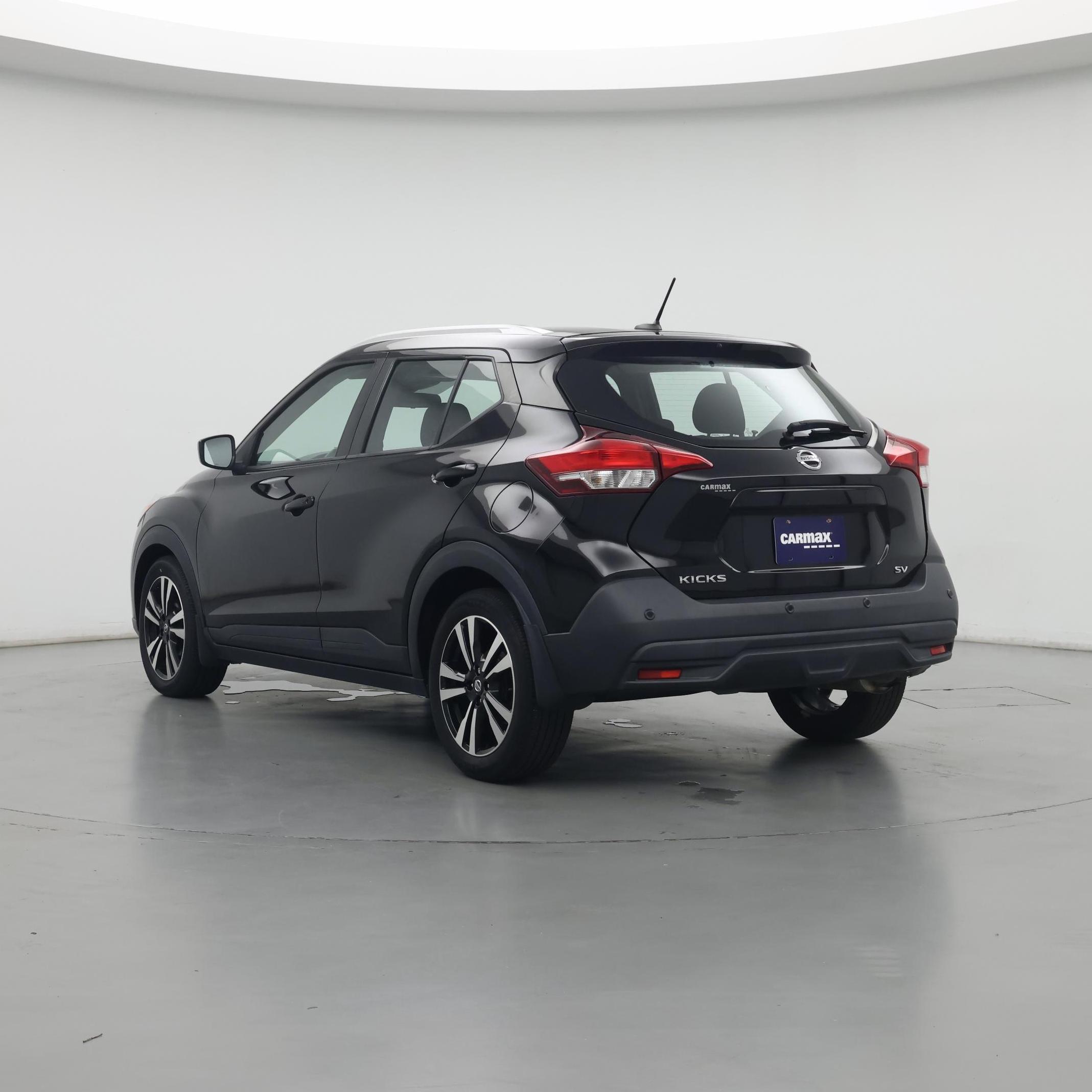 Thumbnail: 2020 Nissan Kicks - 2