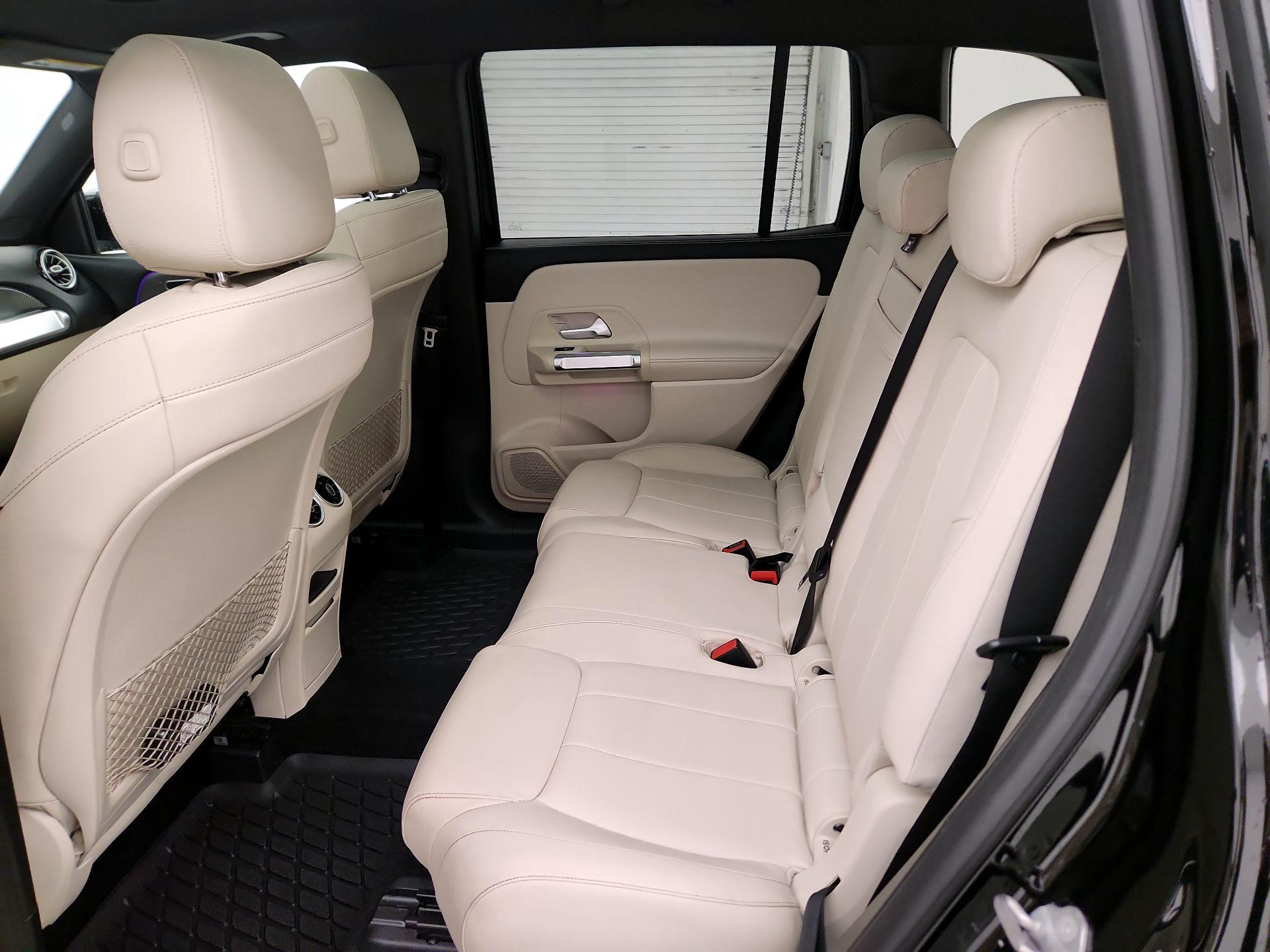 Thumbnail: 2021 Mercedes-Benz GLB - 20