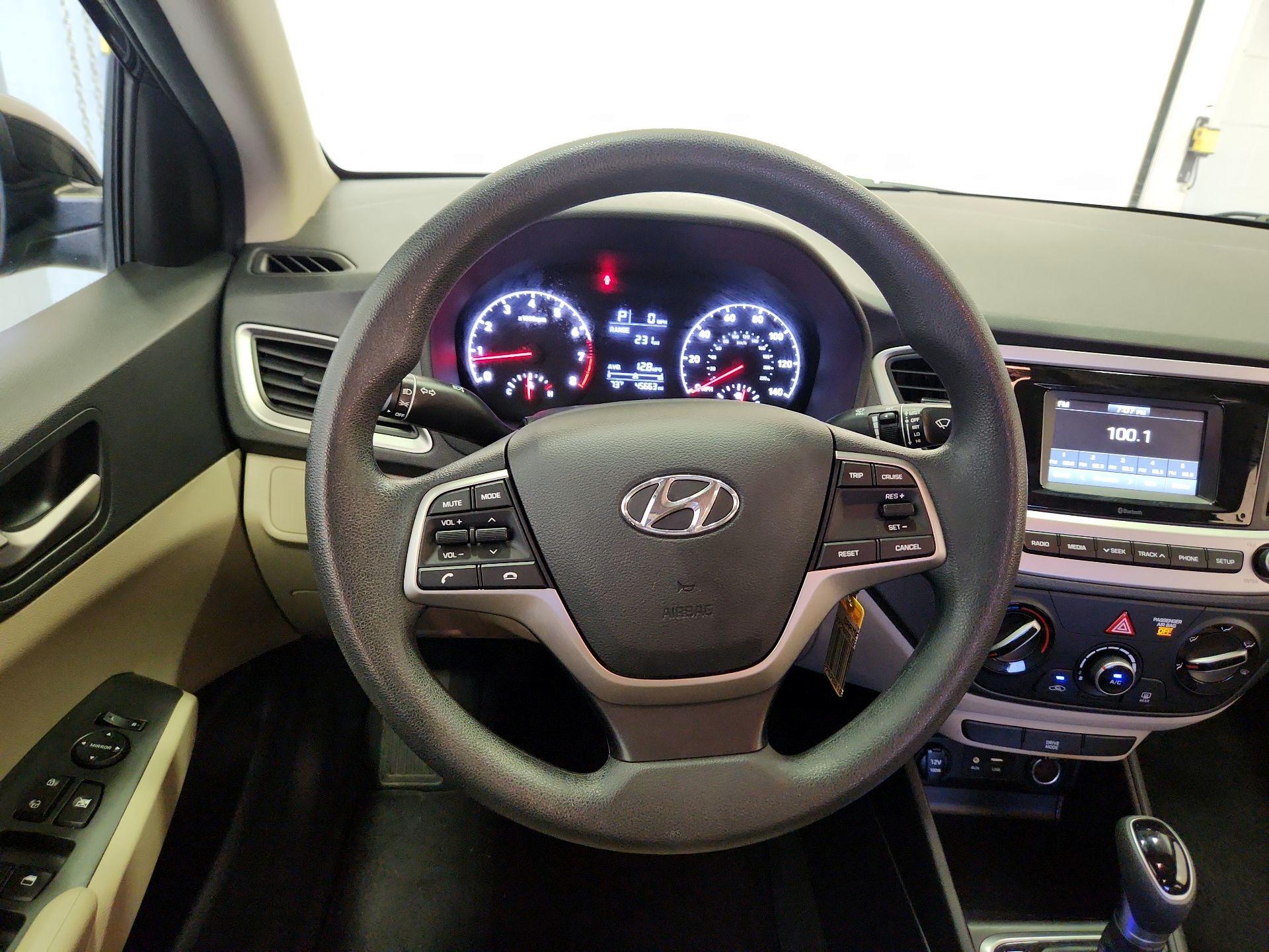 Thumbnail: 2020 Hyundai Accent - 10