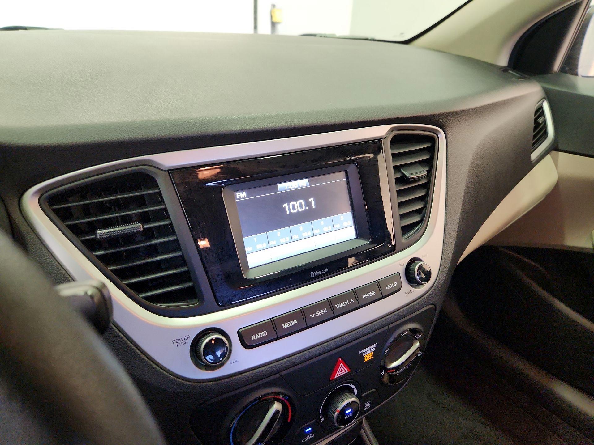 Thumbnail: 2020 Hyundai Accent - 15