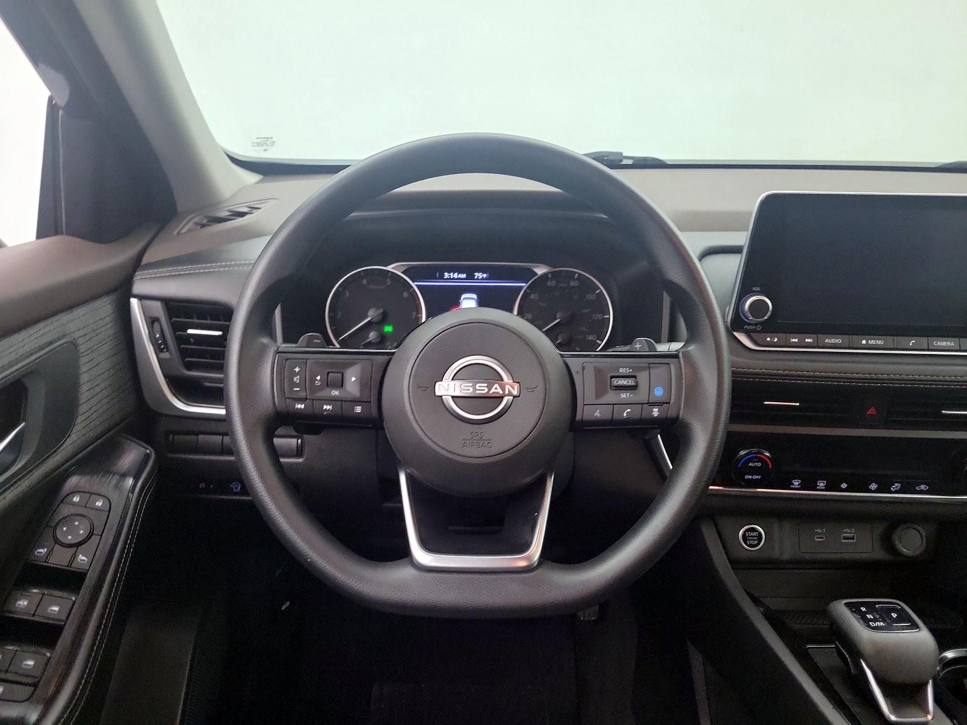 Thumbnail: 2023 Nissan Rogue - 10