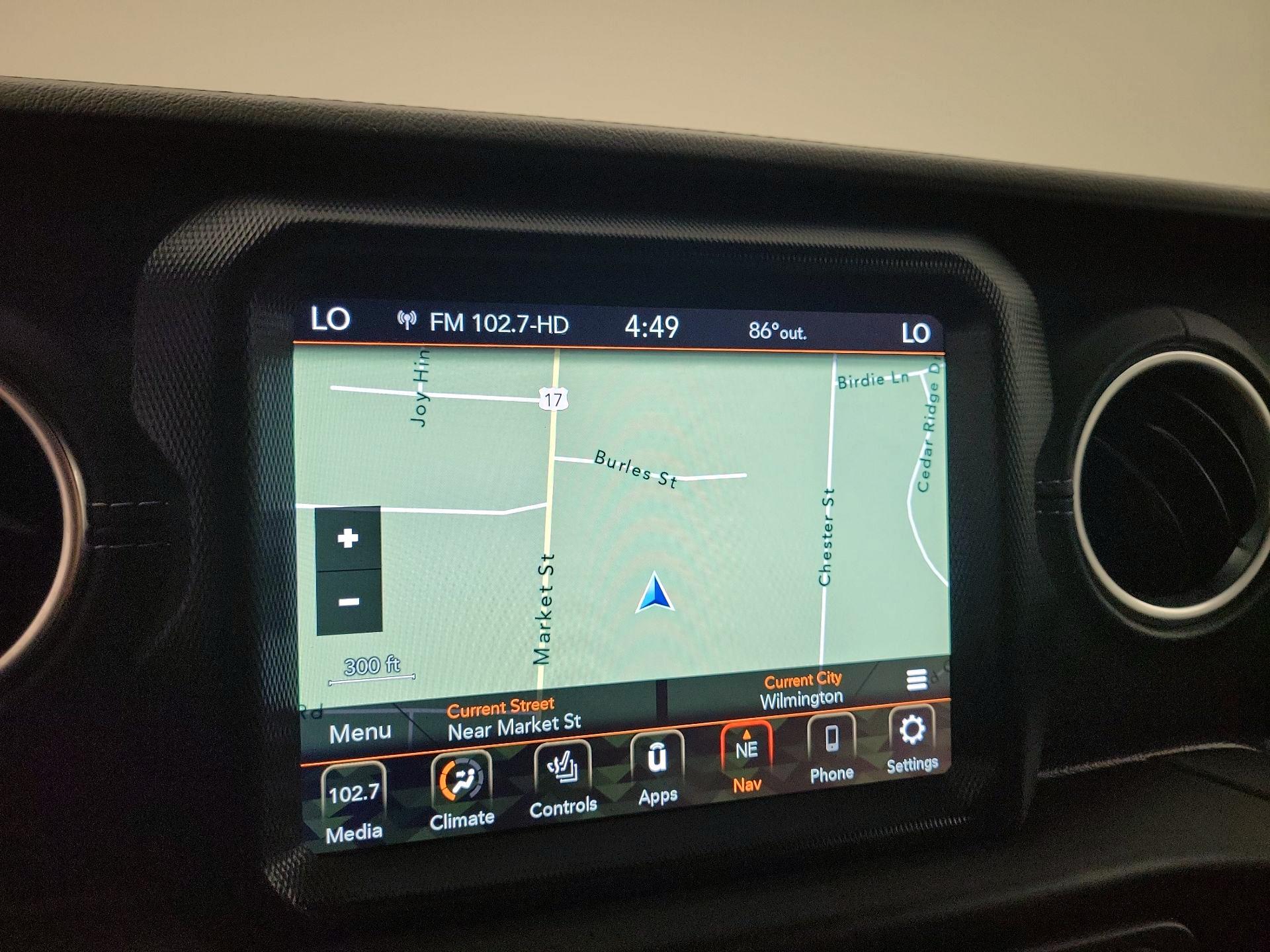 Thumbnail: 2021 Jeep Wrangler - 14