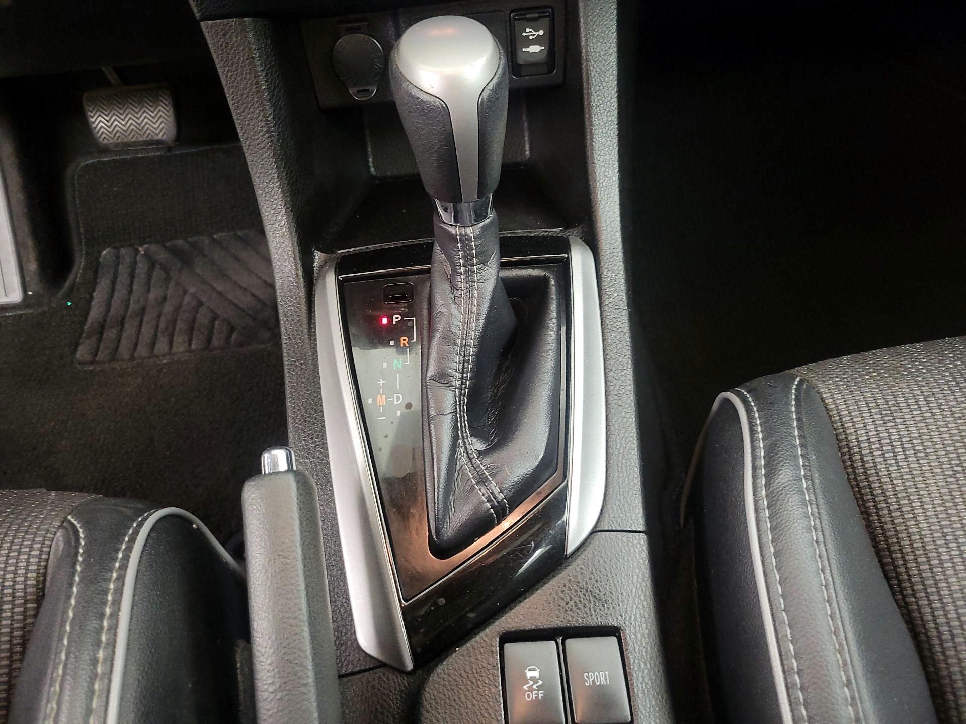 Thumbnail: 2016 Toyota Corolla - 17