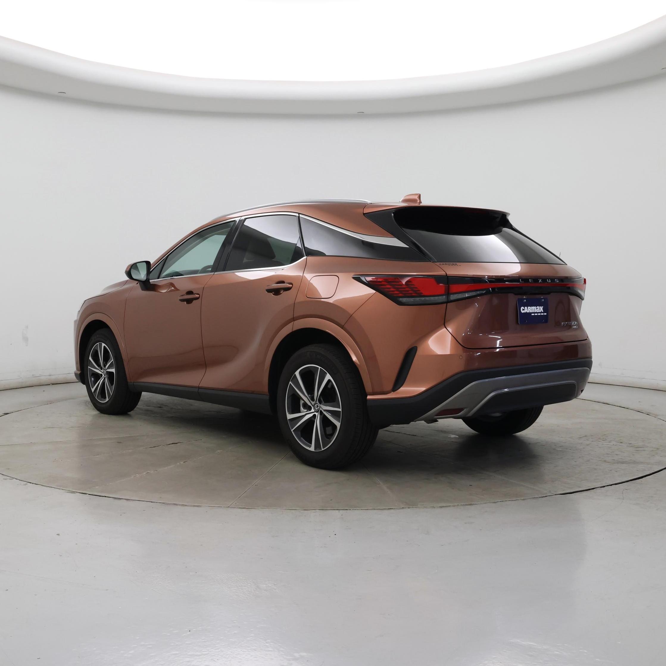 Thumbnail: 2024 Lexus RX - 2
