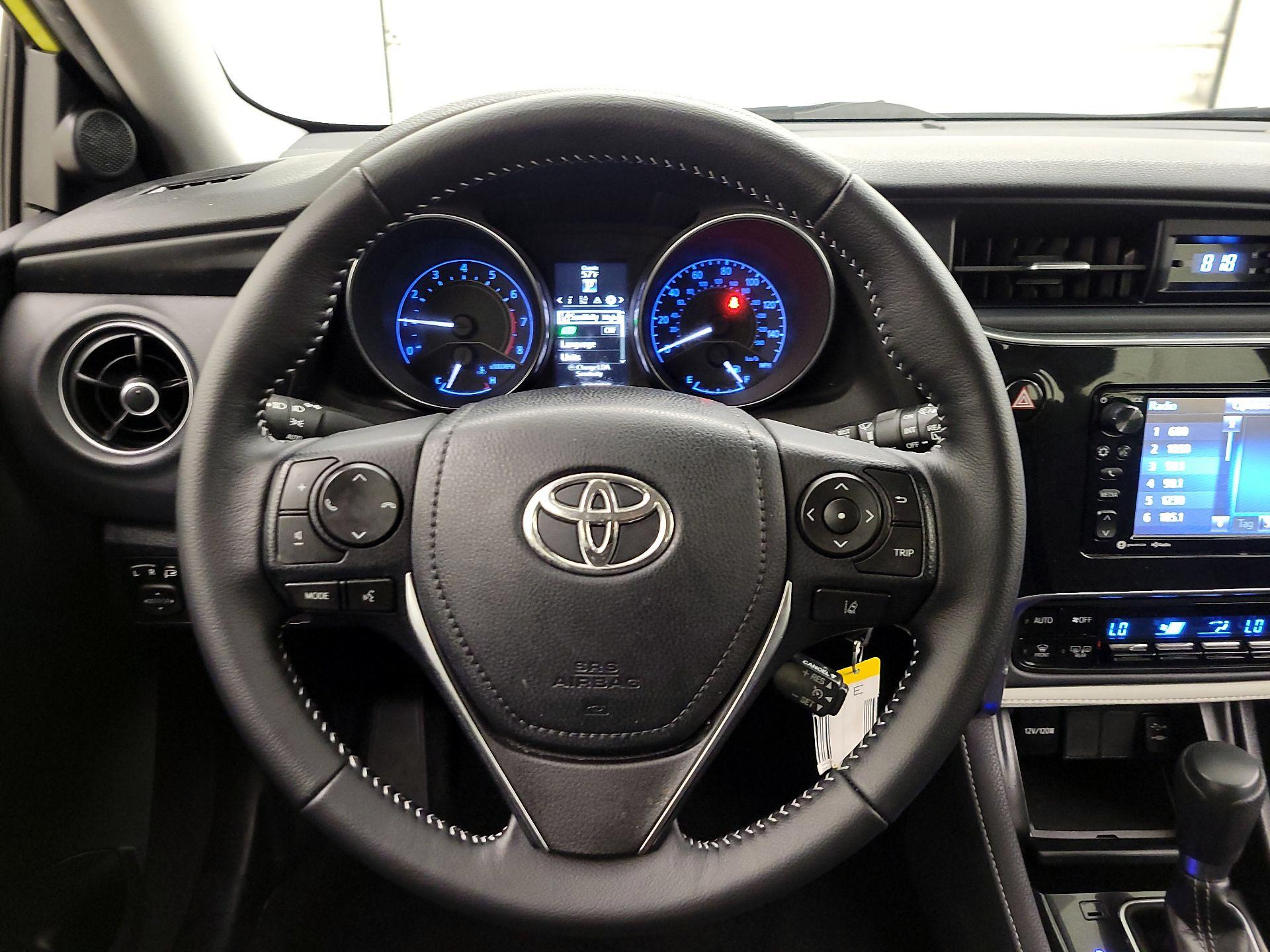 Thumbnail: 2017 Toyota Corolla iM - 10