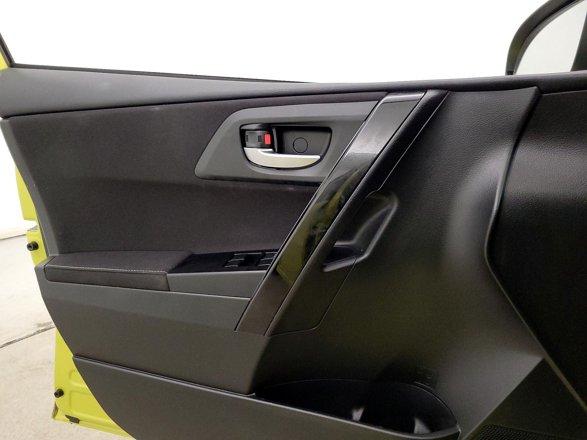 Thumbnail: 2017 Toyota Corolla iM - 12