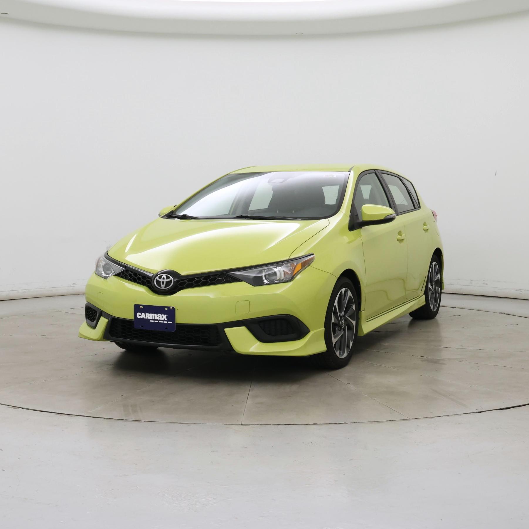 Thumbnail: 2017 Toyota Corolla iM - 4