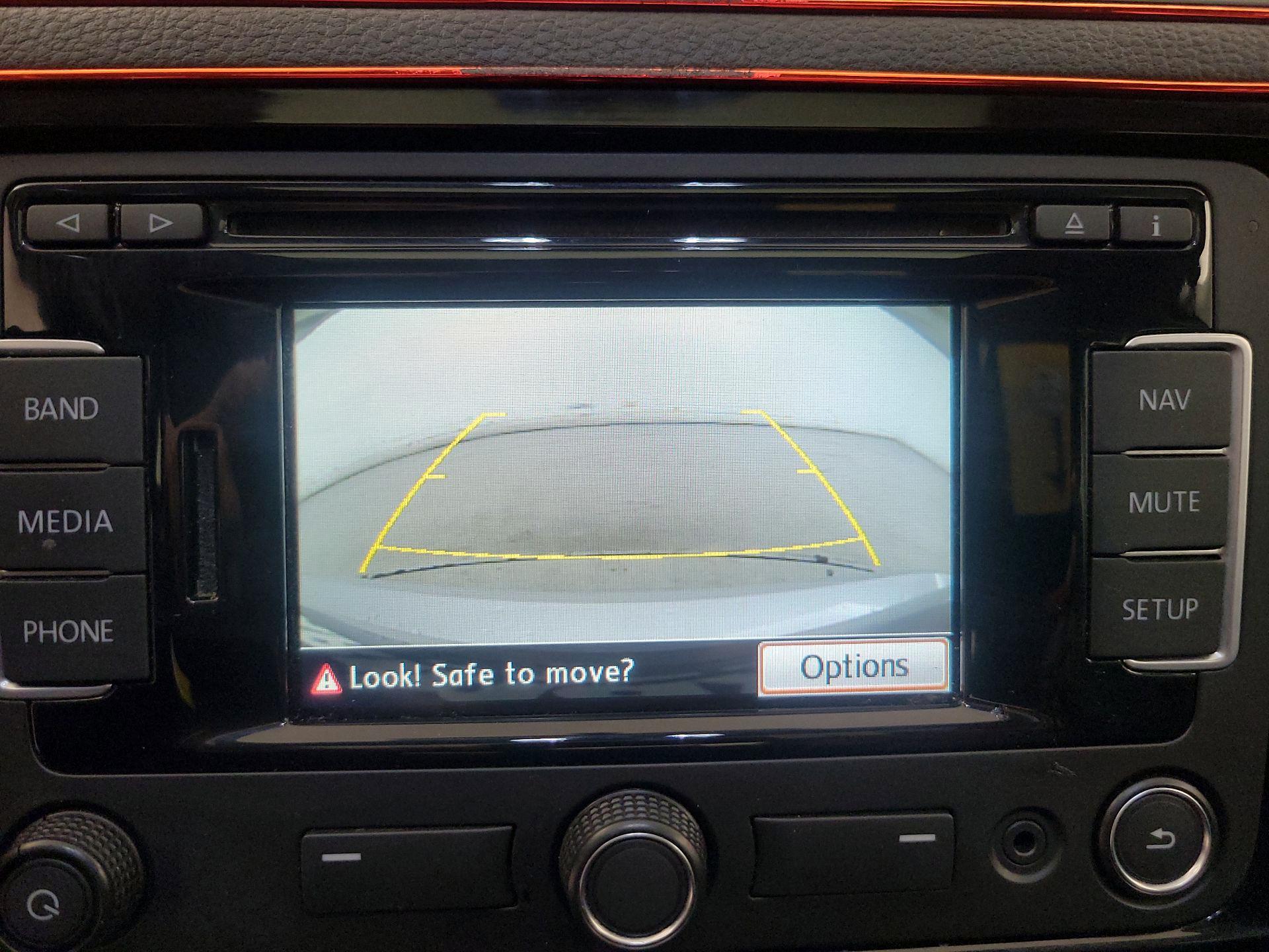 Thumbnail: 2015 Volkswagen Jetta - 14