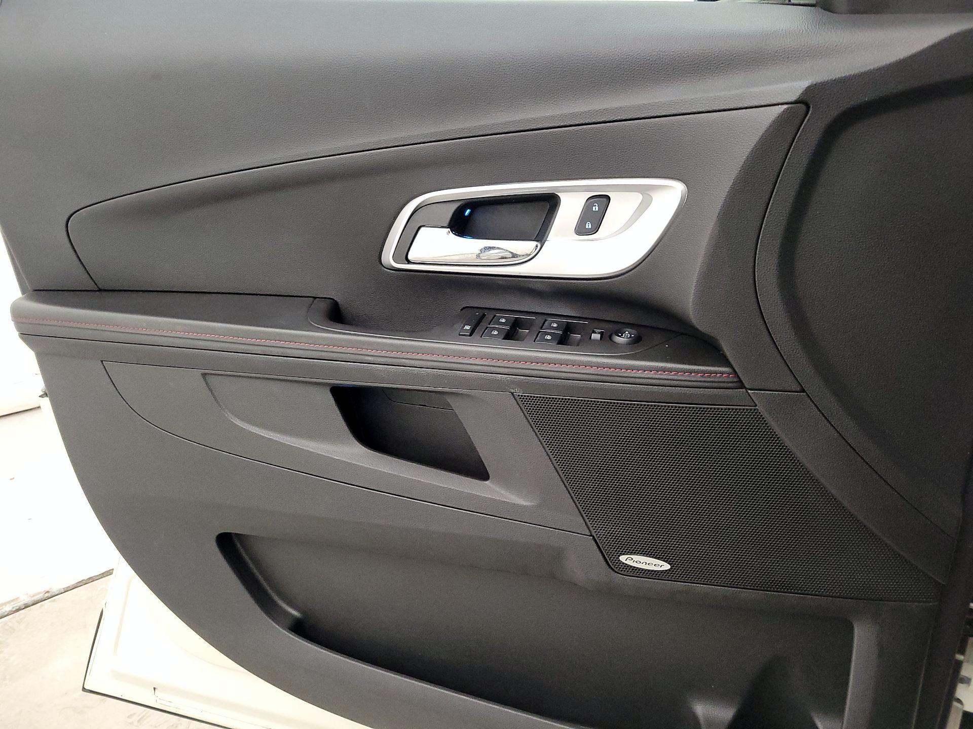 Thumbnail: 2014 Chevrolet Equinox - 12
