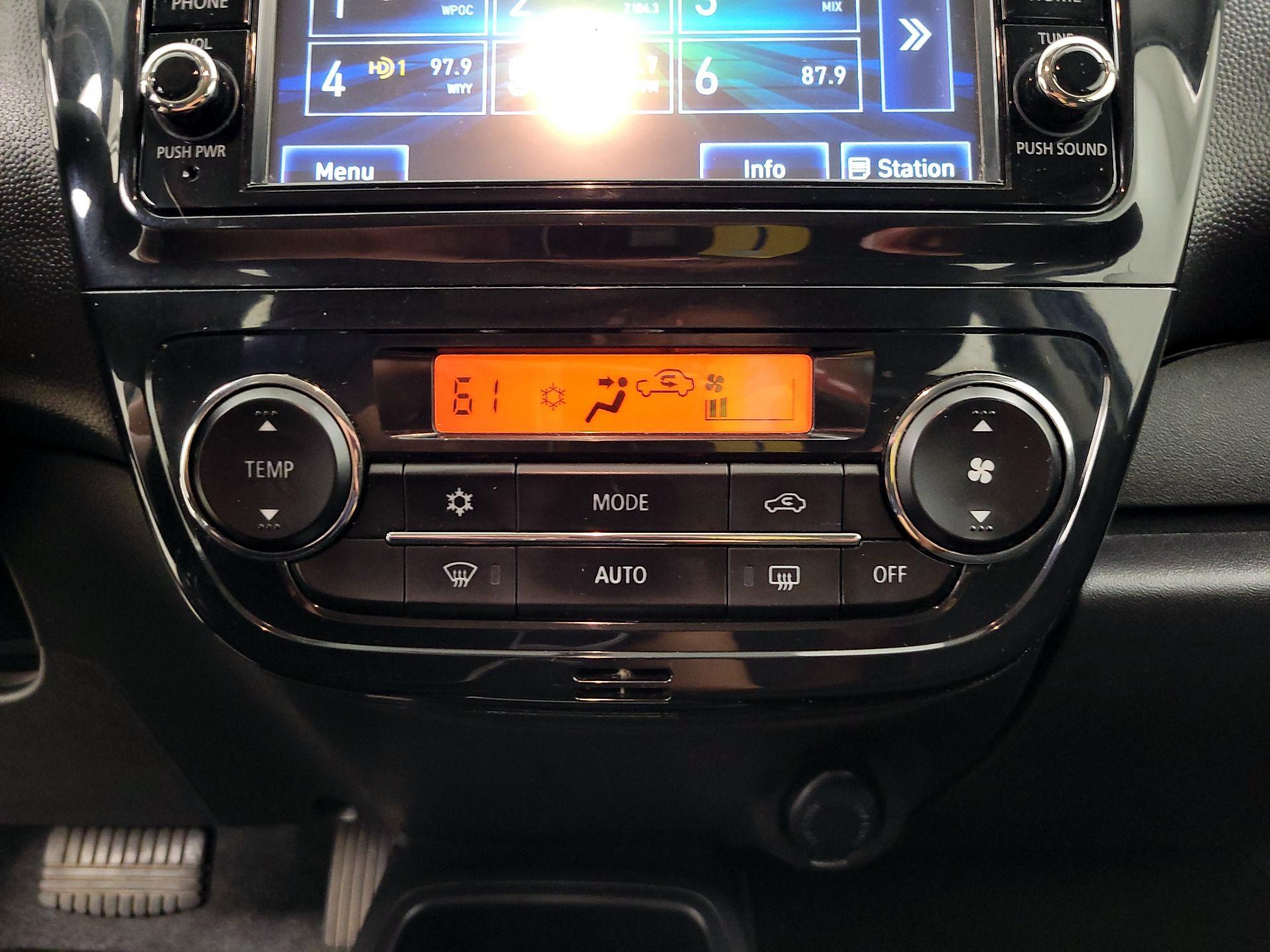 Thumbnail: 2020 Mitsubishi Mirage G4 - 16