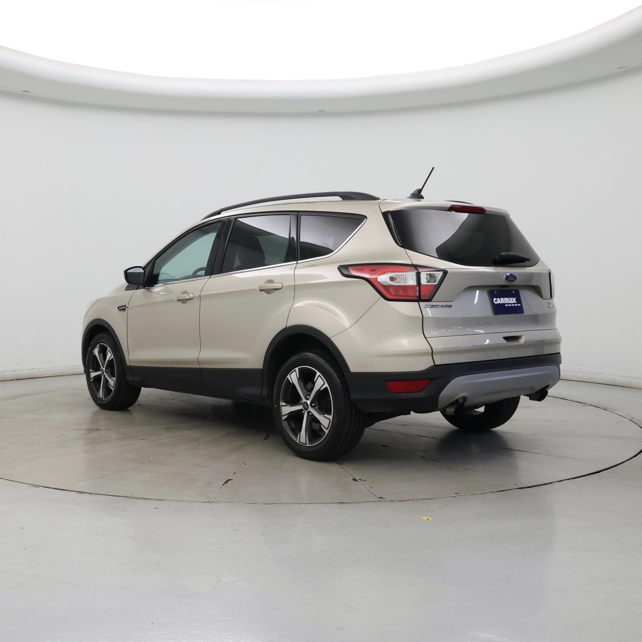 Thumbnail: 2018 Ford Escape - 2