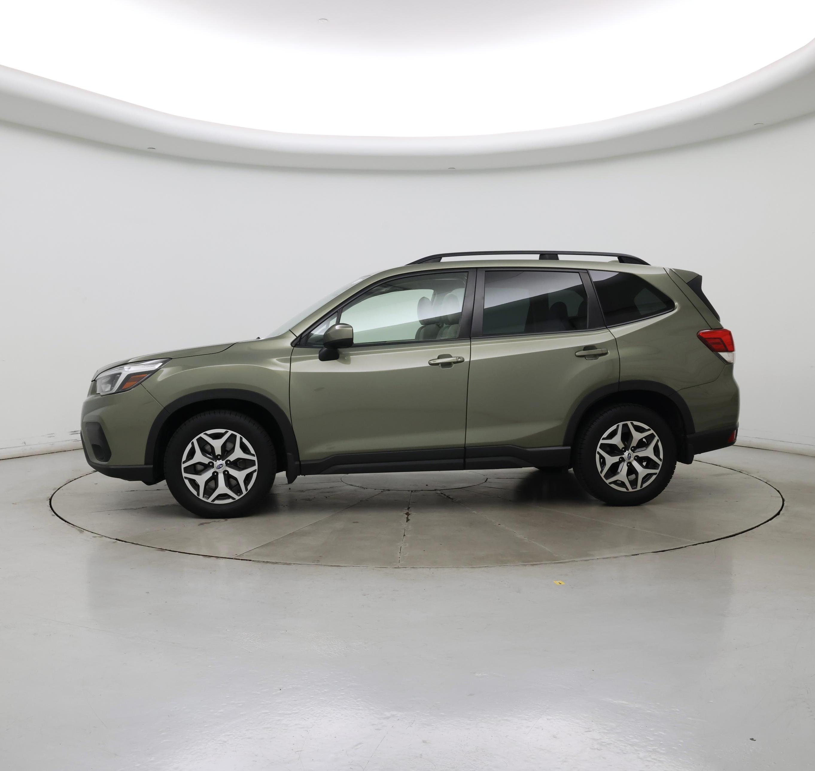 Thumbnail: 2021 Subaru Forester - 3