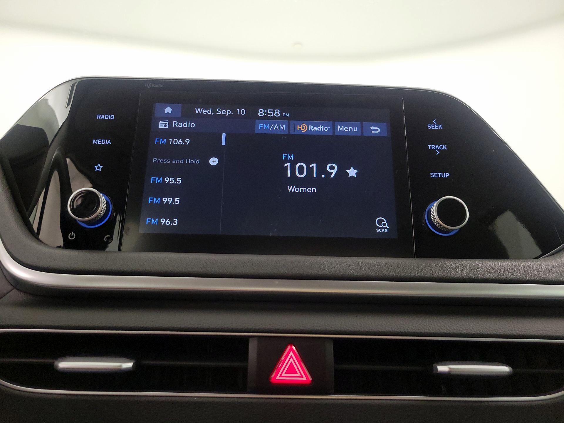 Thumbnail: 2020 Hyundai Sonata - 15
