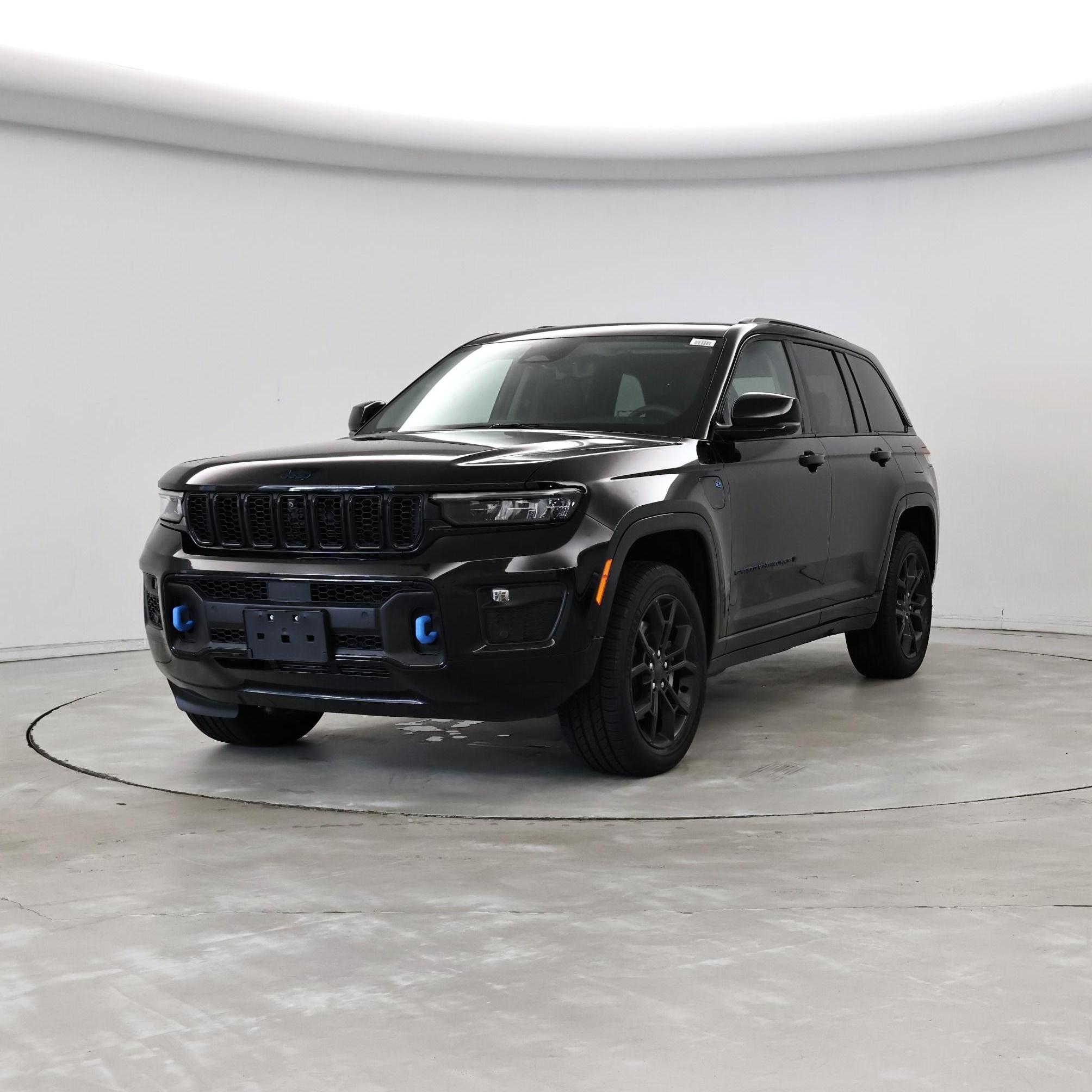 Thumbnail: 2023 Jeep Grand Cherokee - 4
