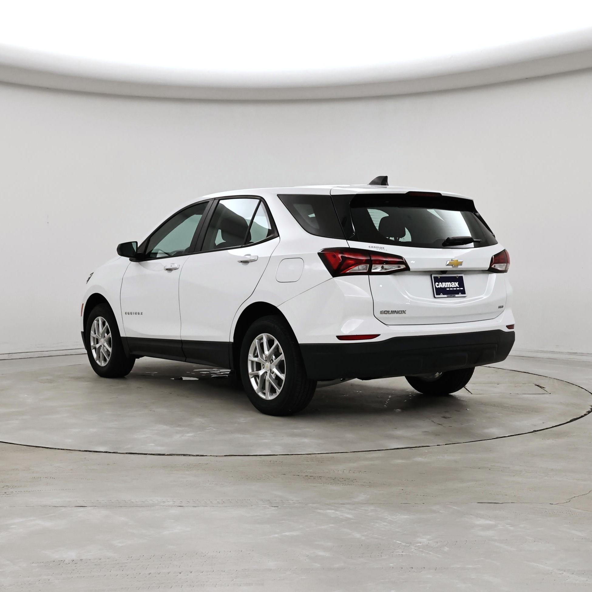 Thumbnail: 2022 Chevrolet Equinox - 2