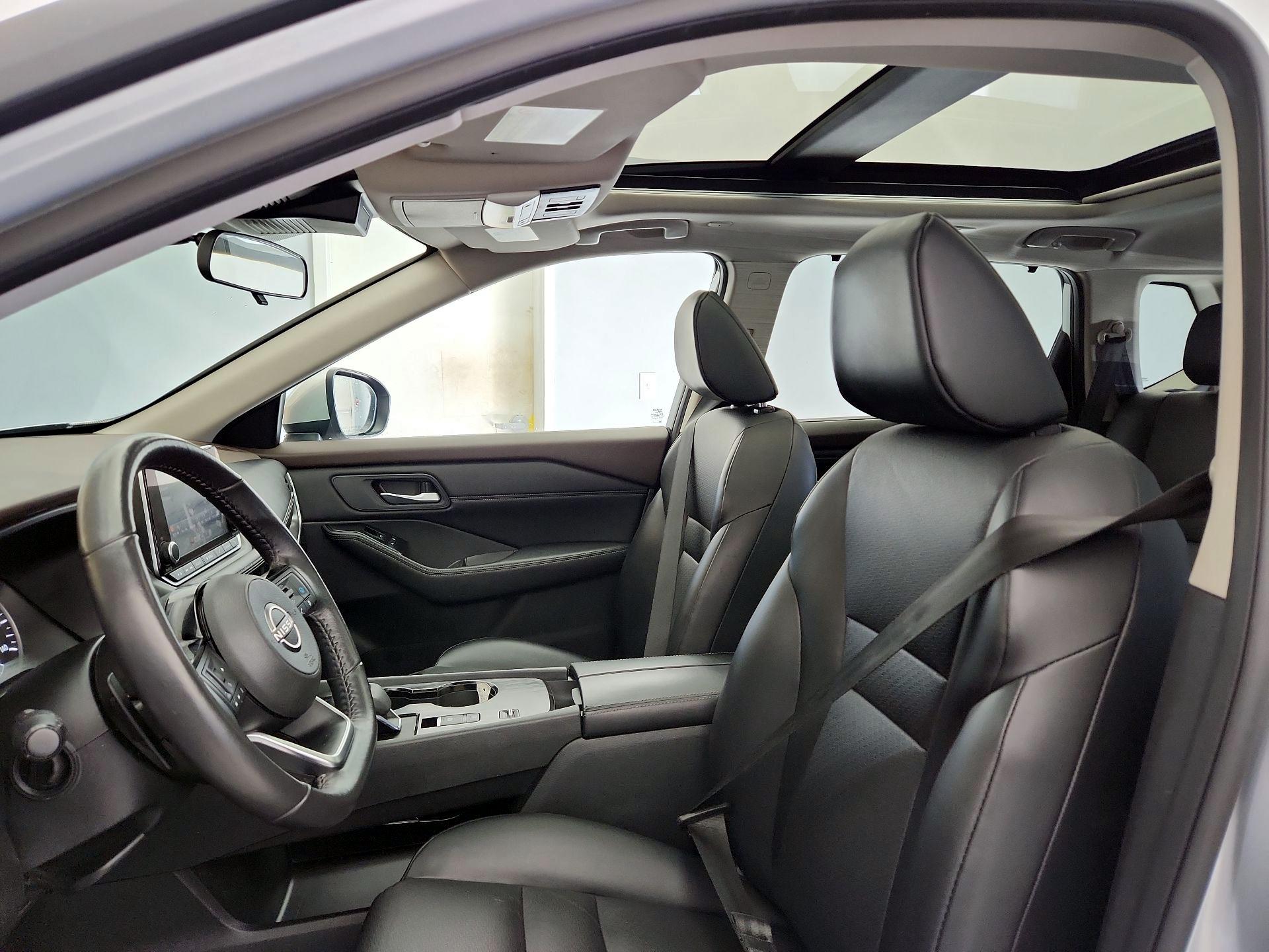 Thumbnail: 2023 Nissan Rogue - 19