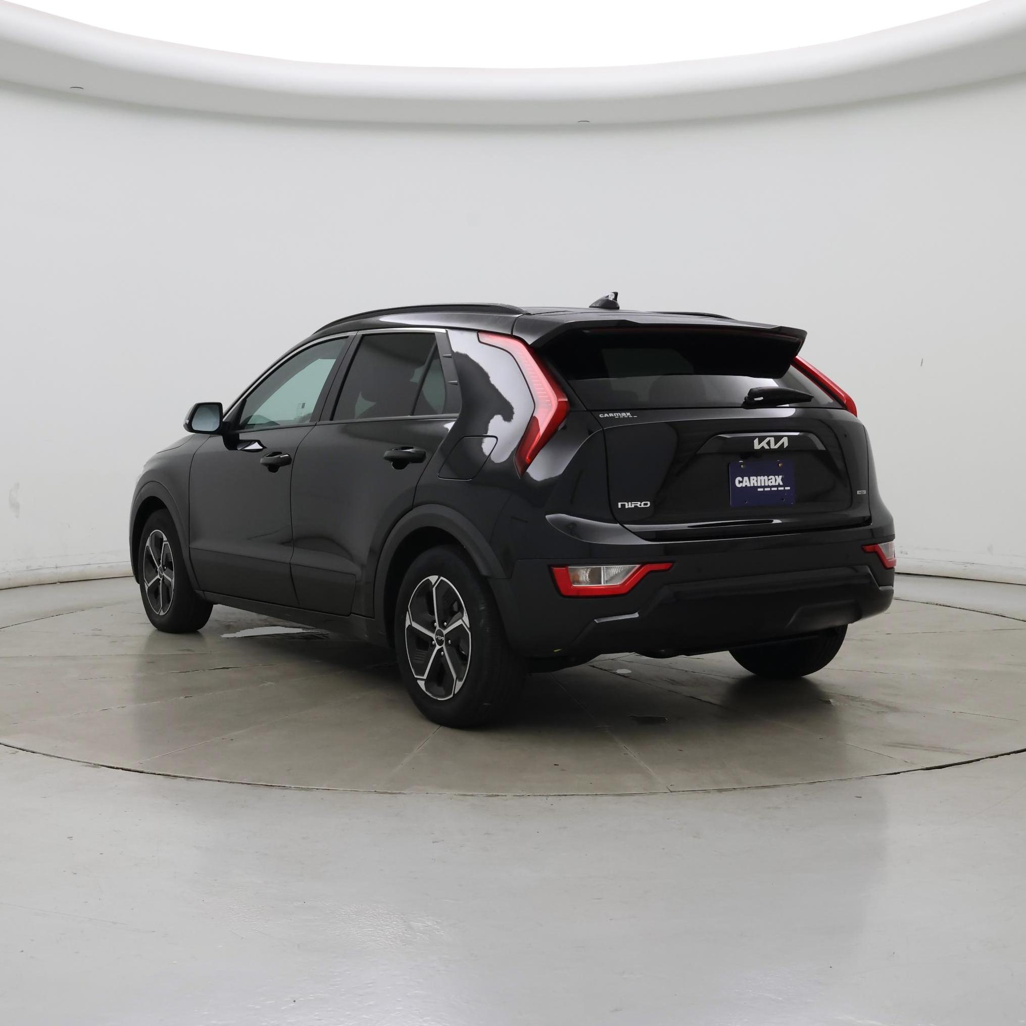 Thumbnail: 2023 Kia Niro - 2