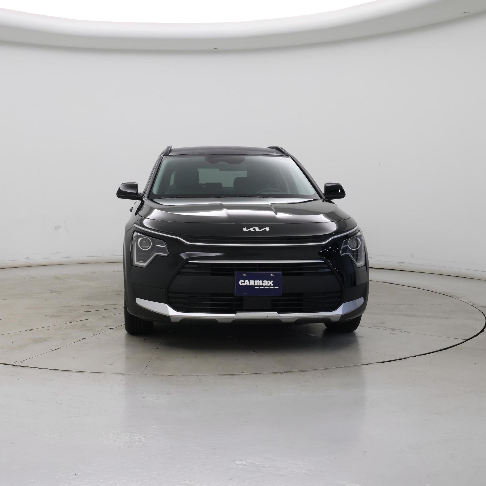 Thumbnail: 2023 Kia Niro - 5