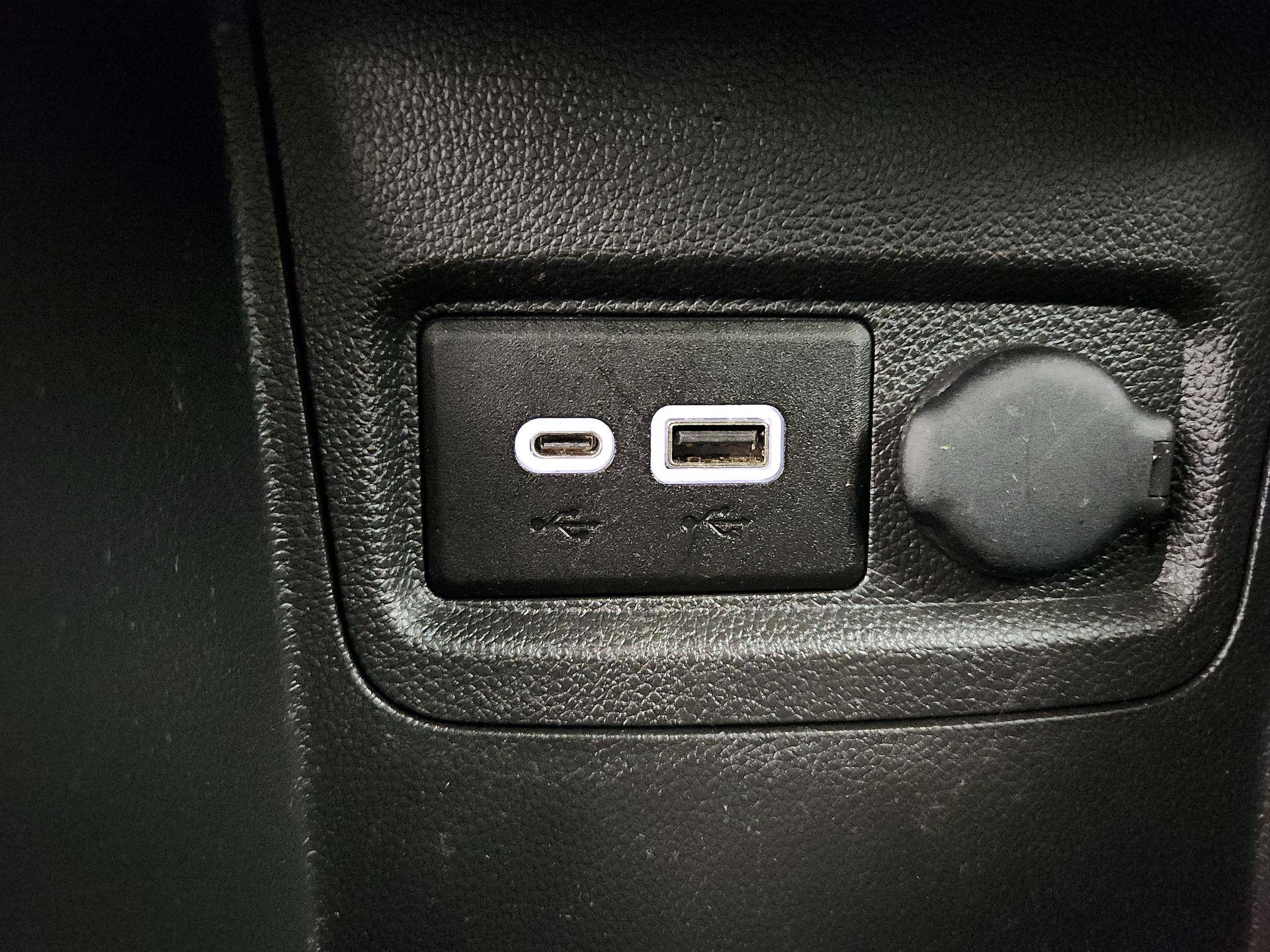 Thumbnail: 2020 Chevrolet Spark - 18