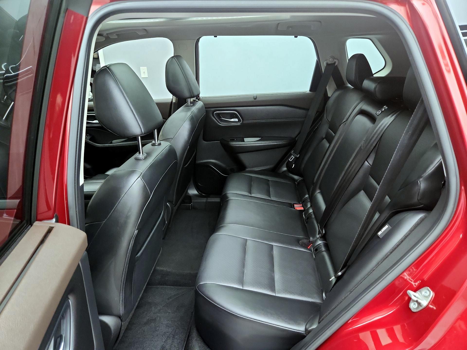 Thumbnail: 2021 Nissan Rogue - 18