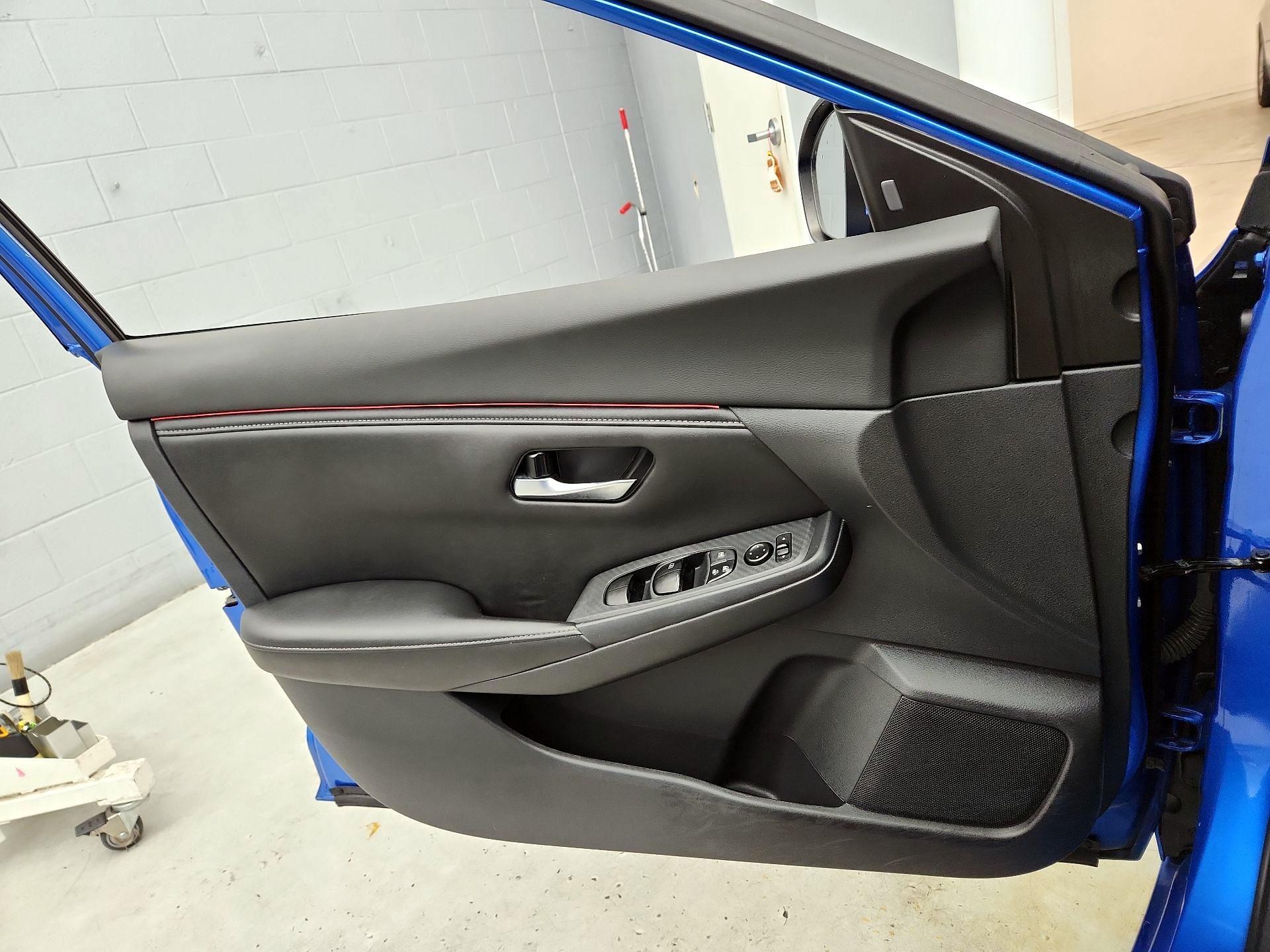 Thumbnail: 2021 Nissan Sentra - 12