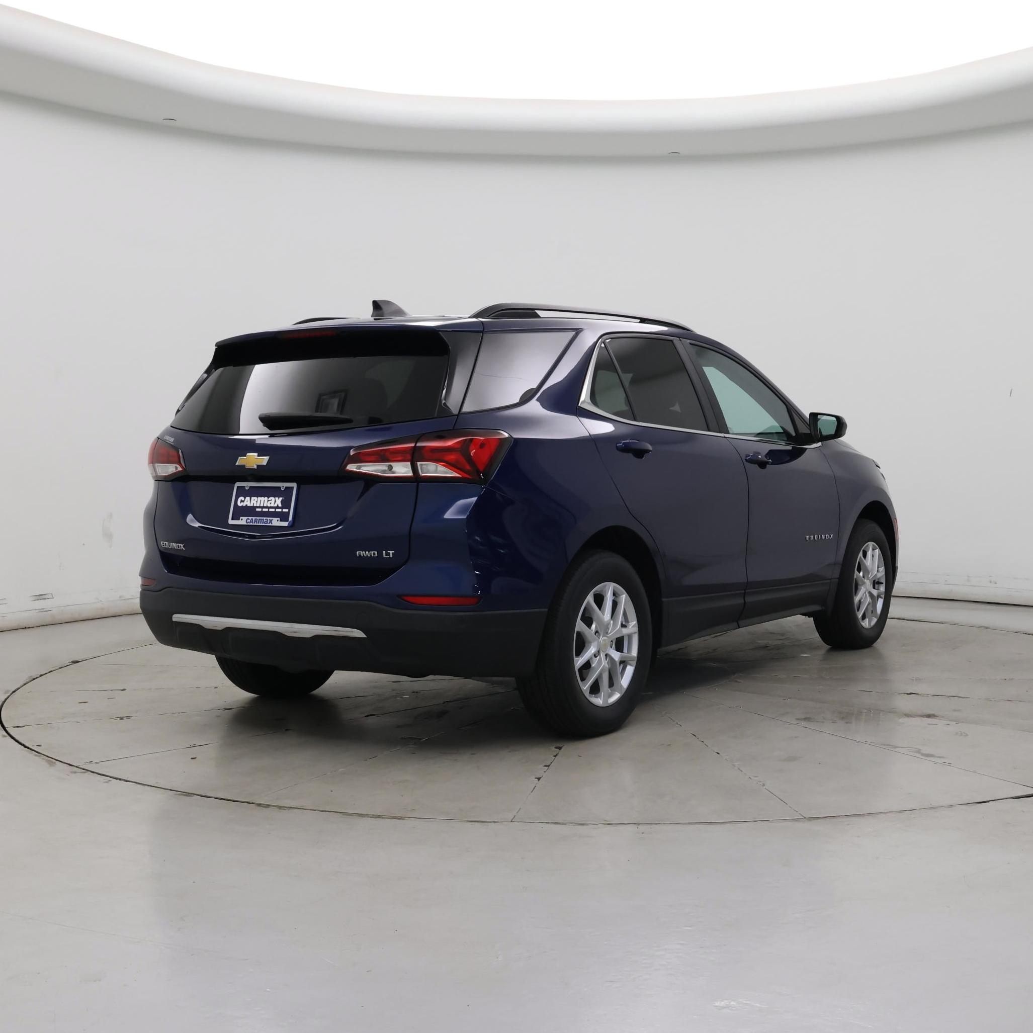Thumbnail: 2022 Chevrolet Equinox - 8