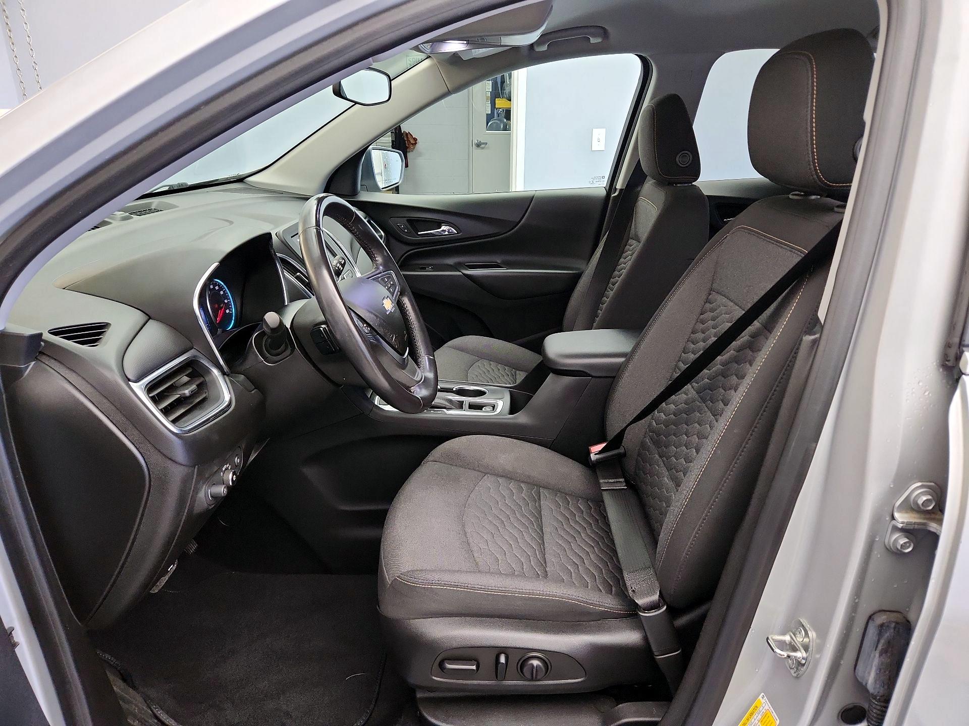 Thumbnail: 2021 Chevrolet Equinox - 11