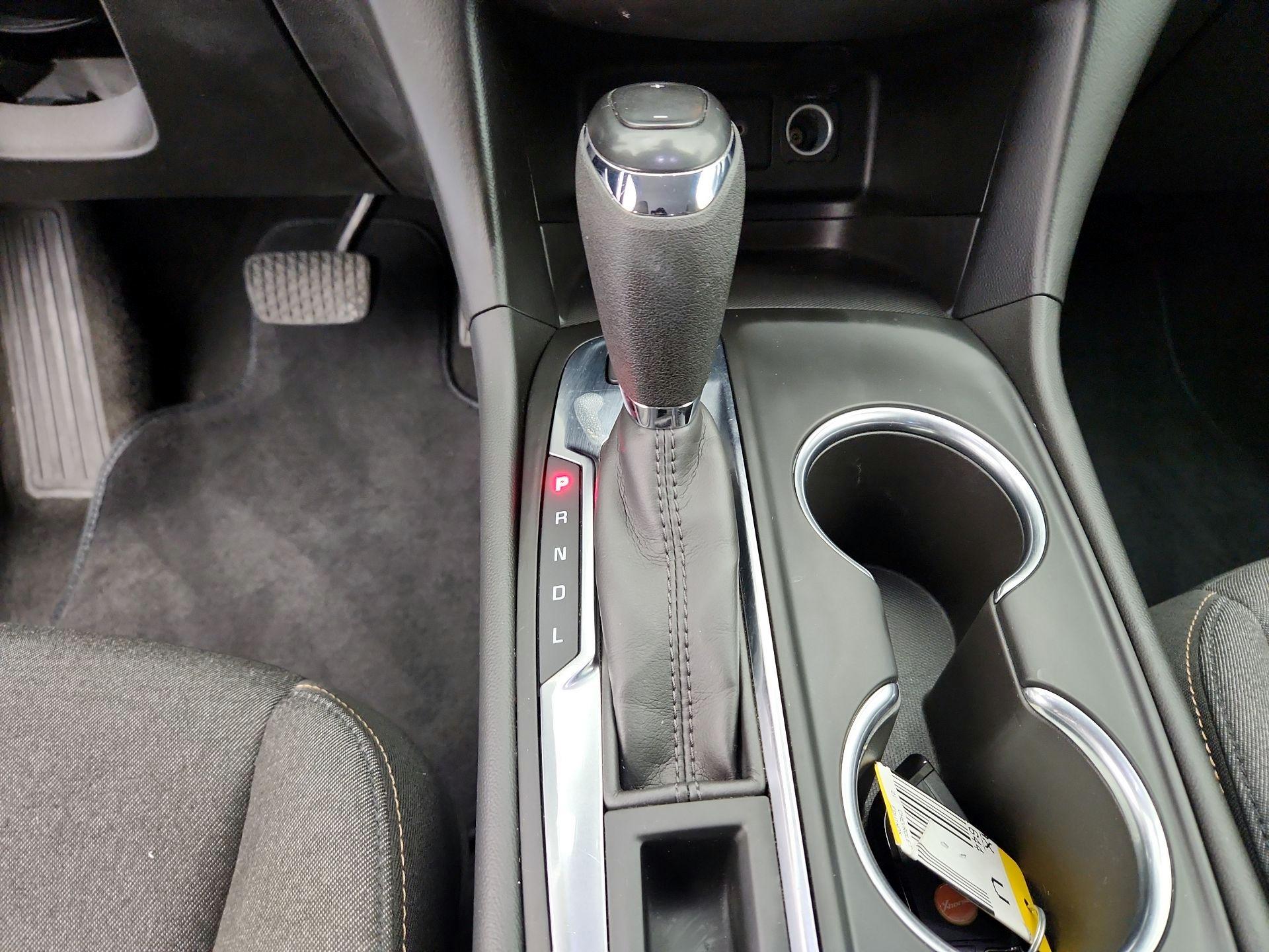 Thumbnail: 2021 Chevrolet Equinox - 17