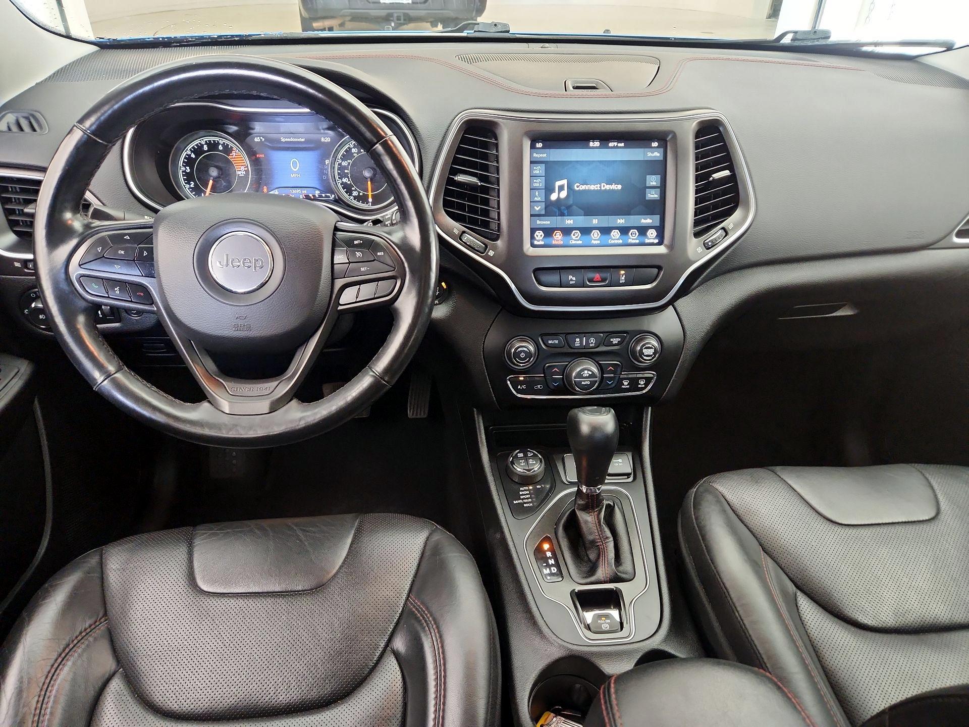 Thumbnail: 2021 Jeep Cherokee - 9