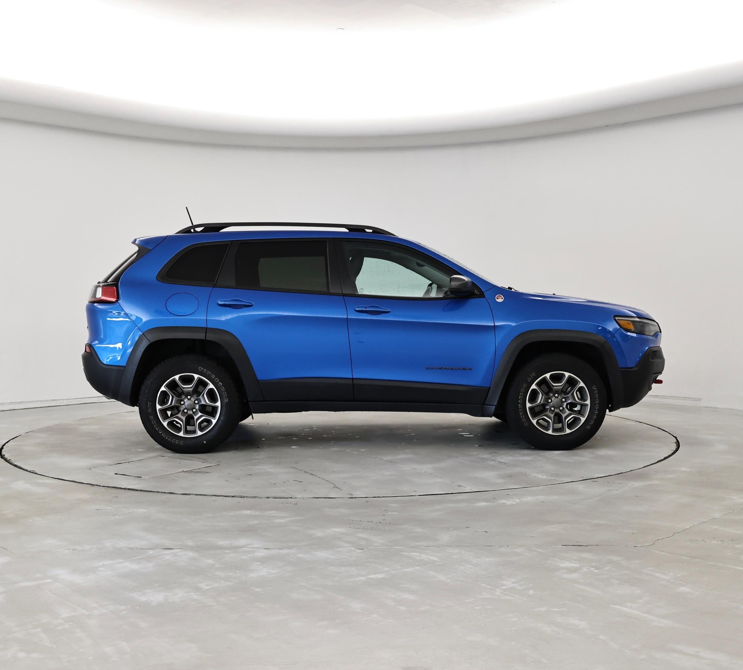 Thumbnail: 2021 Jeep Cherokee - 7