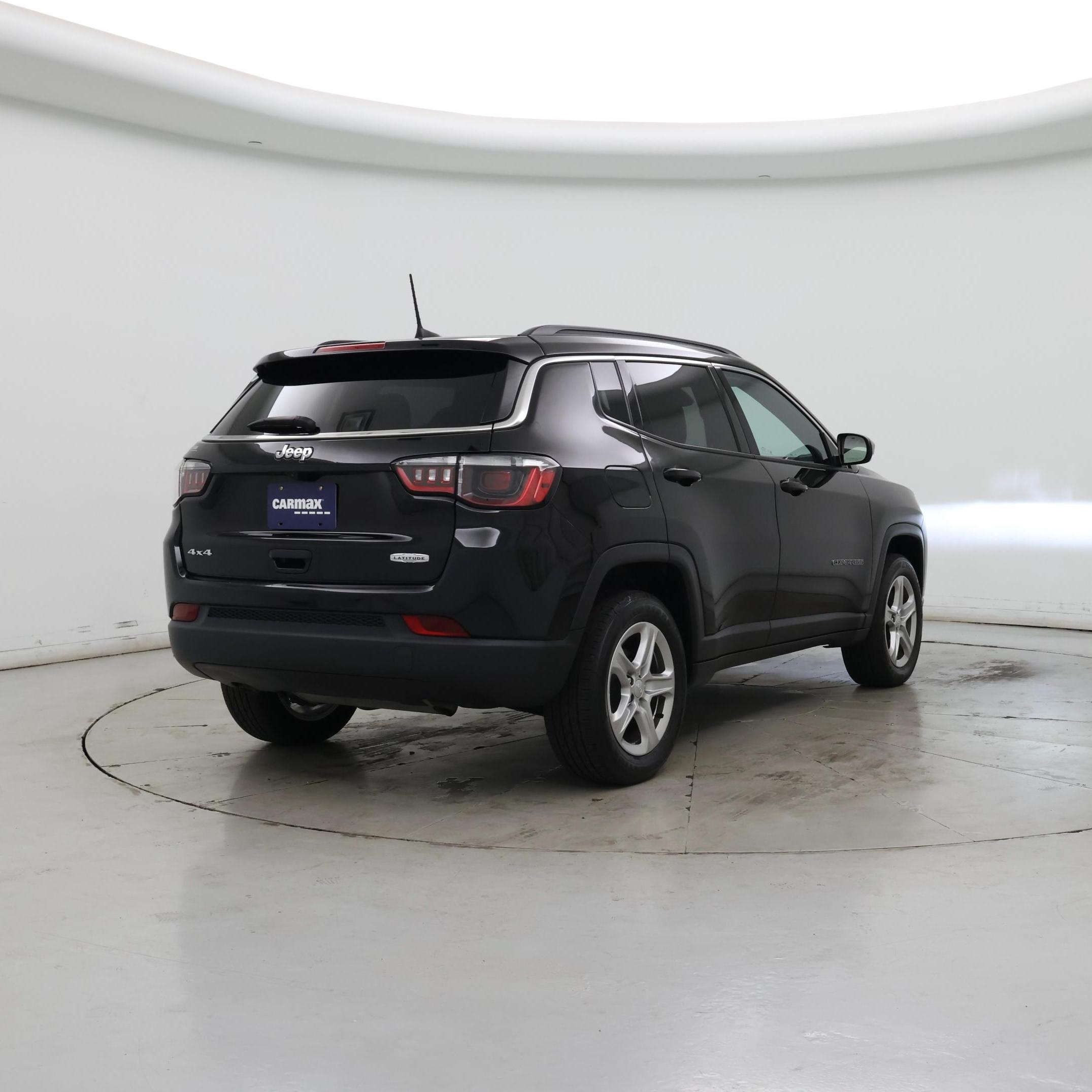 Thumbnail: 2023 Jeep Compass - 8