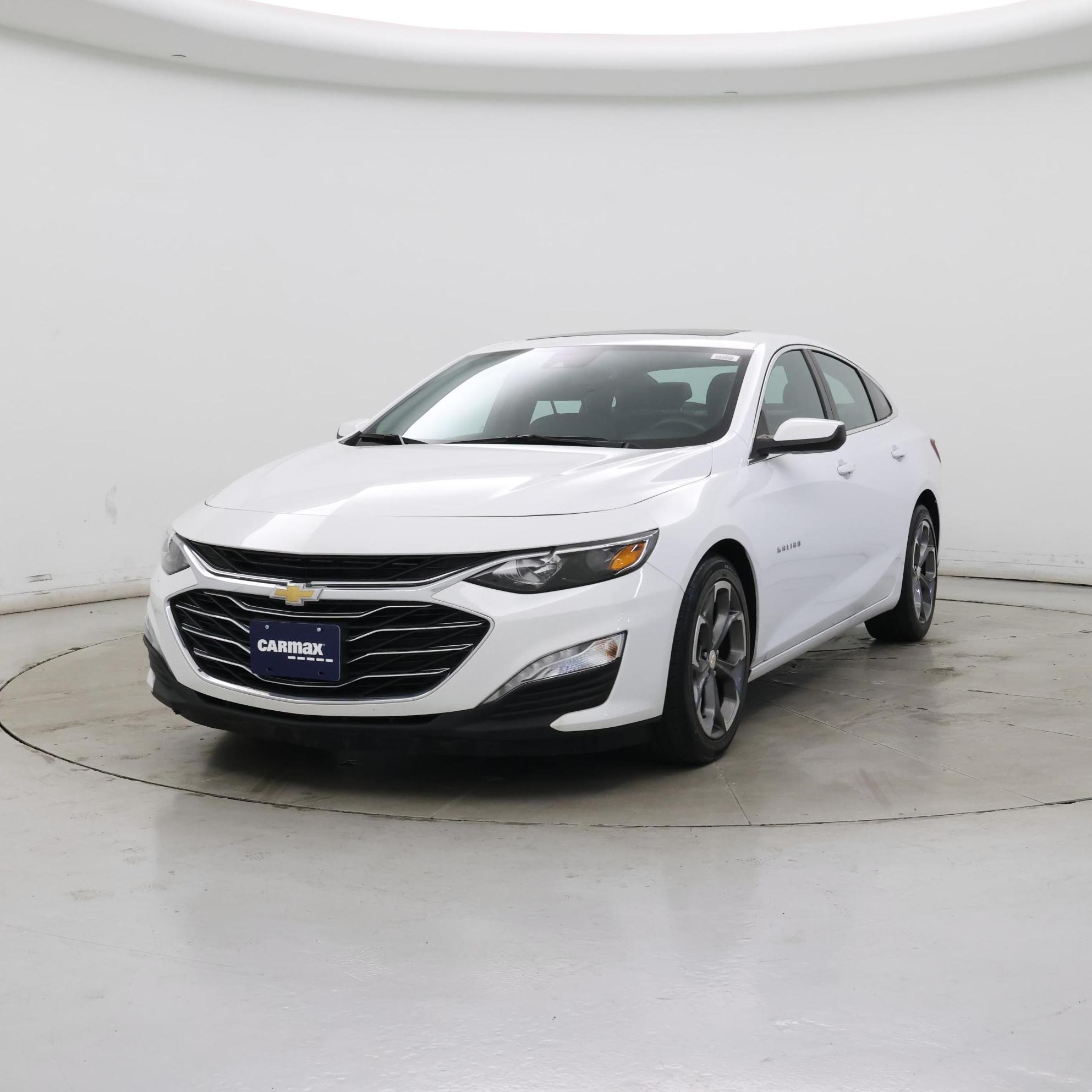 Thumbnail: 2022 Chevrolet Malibu - 4