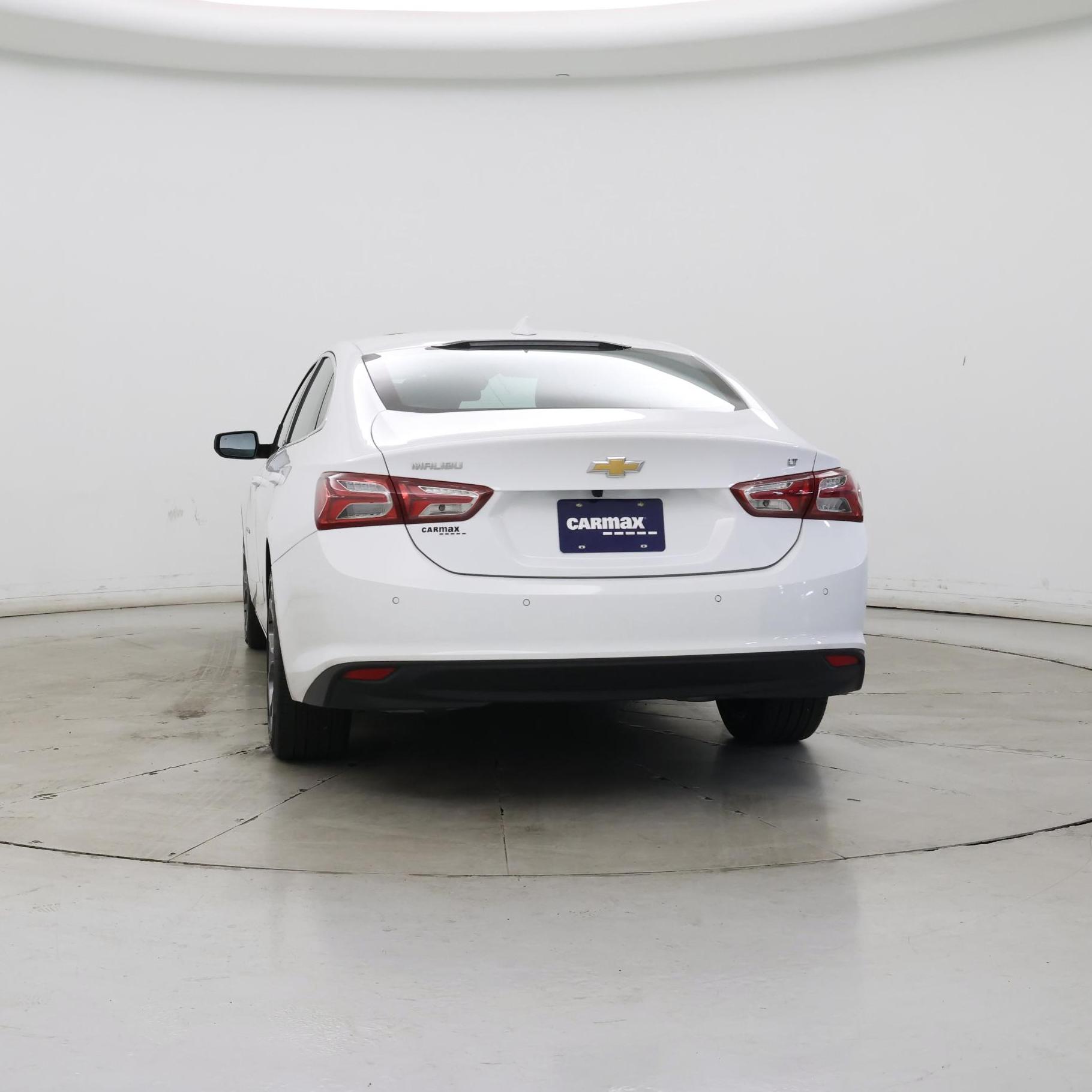 Thumbnail: 2022 Chevrolet Malibu - 6