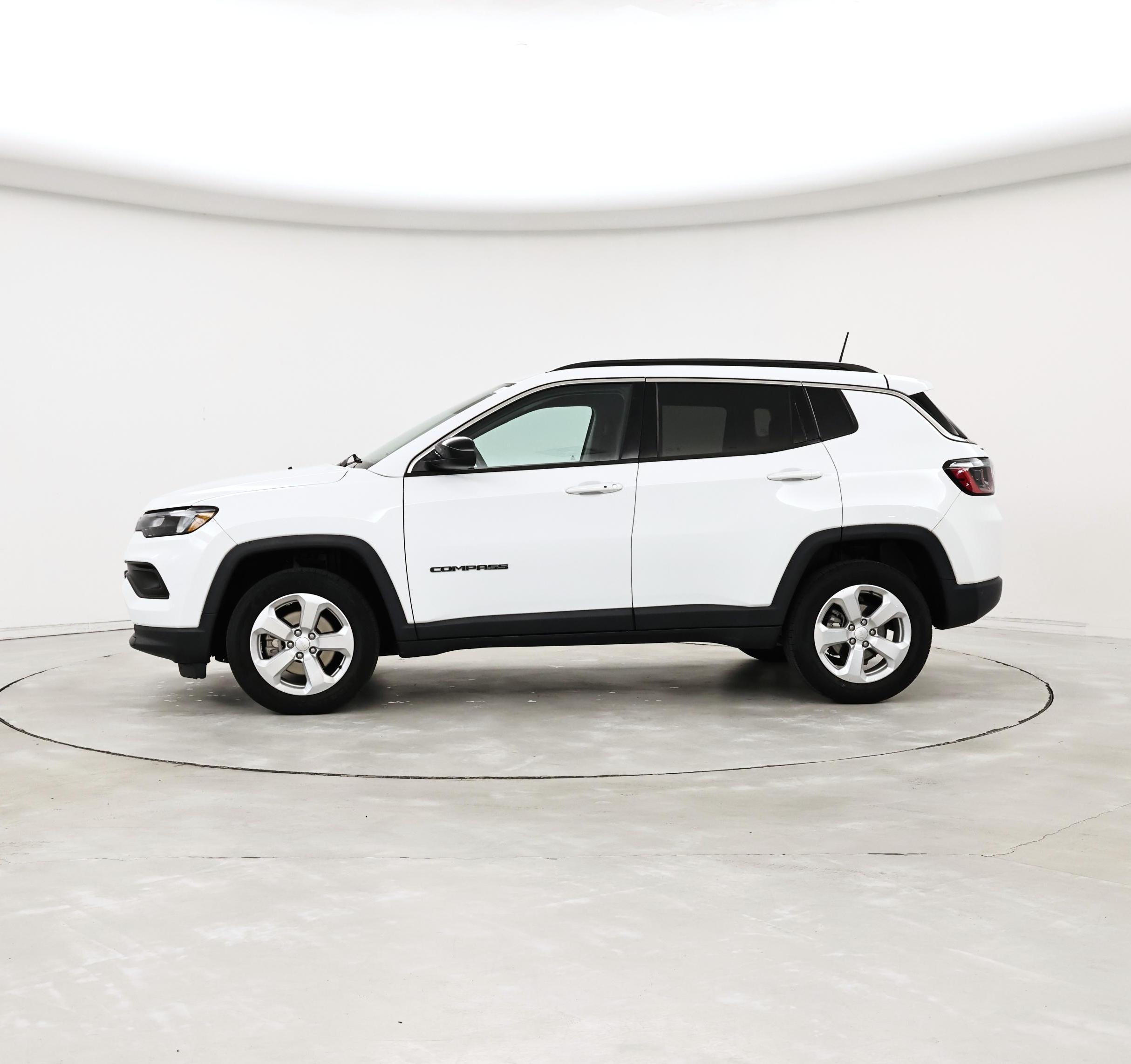 Thumbnail: 2022 Jeep Compass - 3
