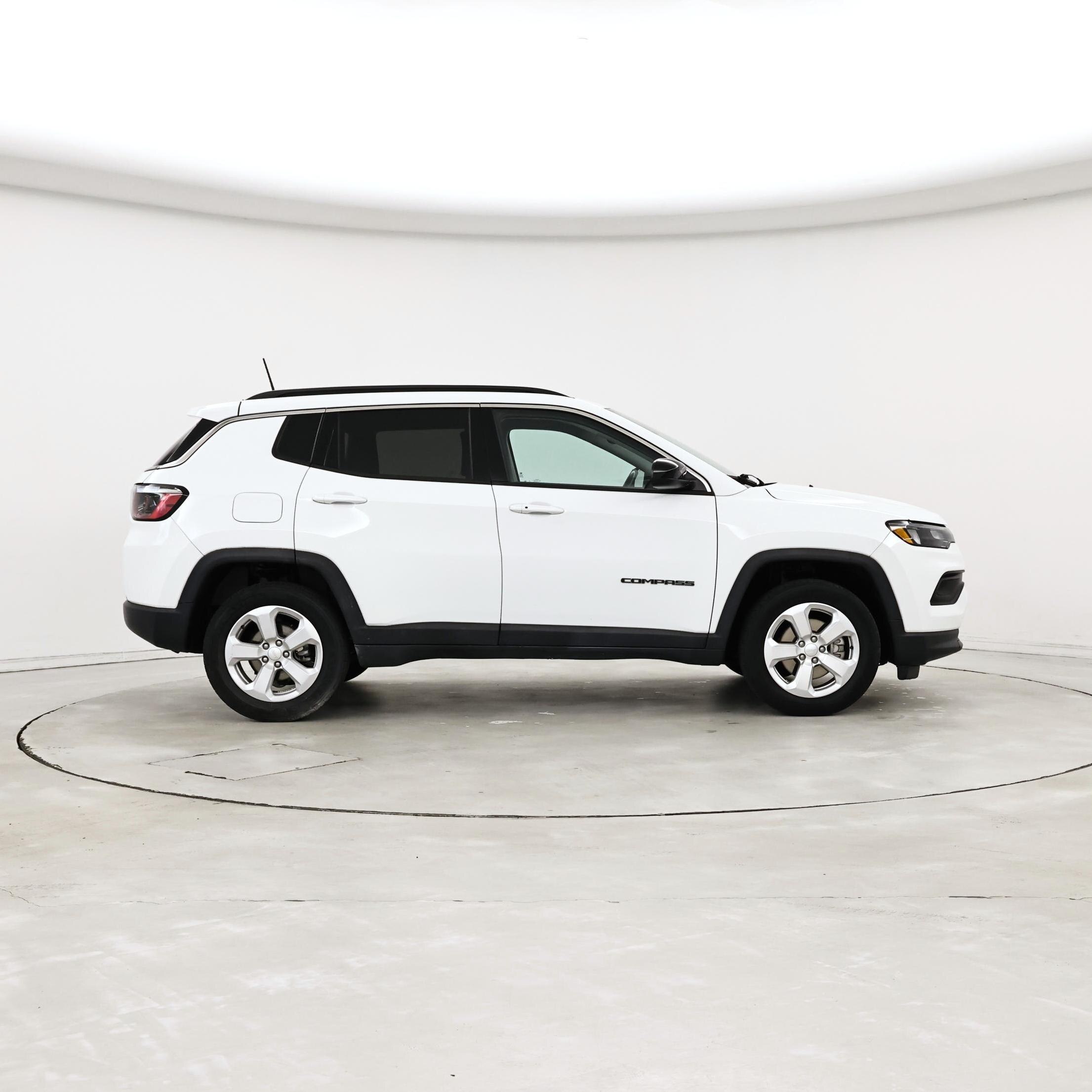 Thumbnail: 2022 Jeep Compass - 7
